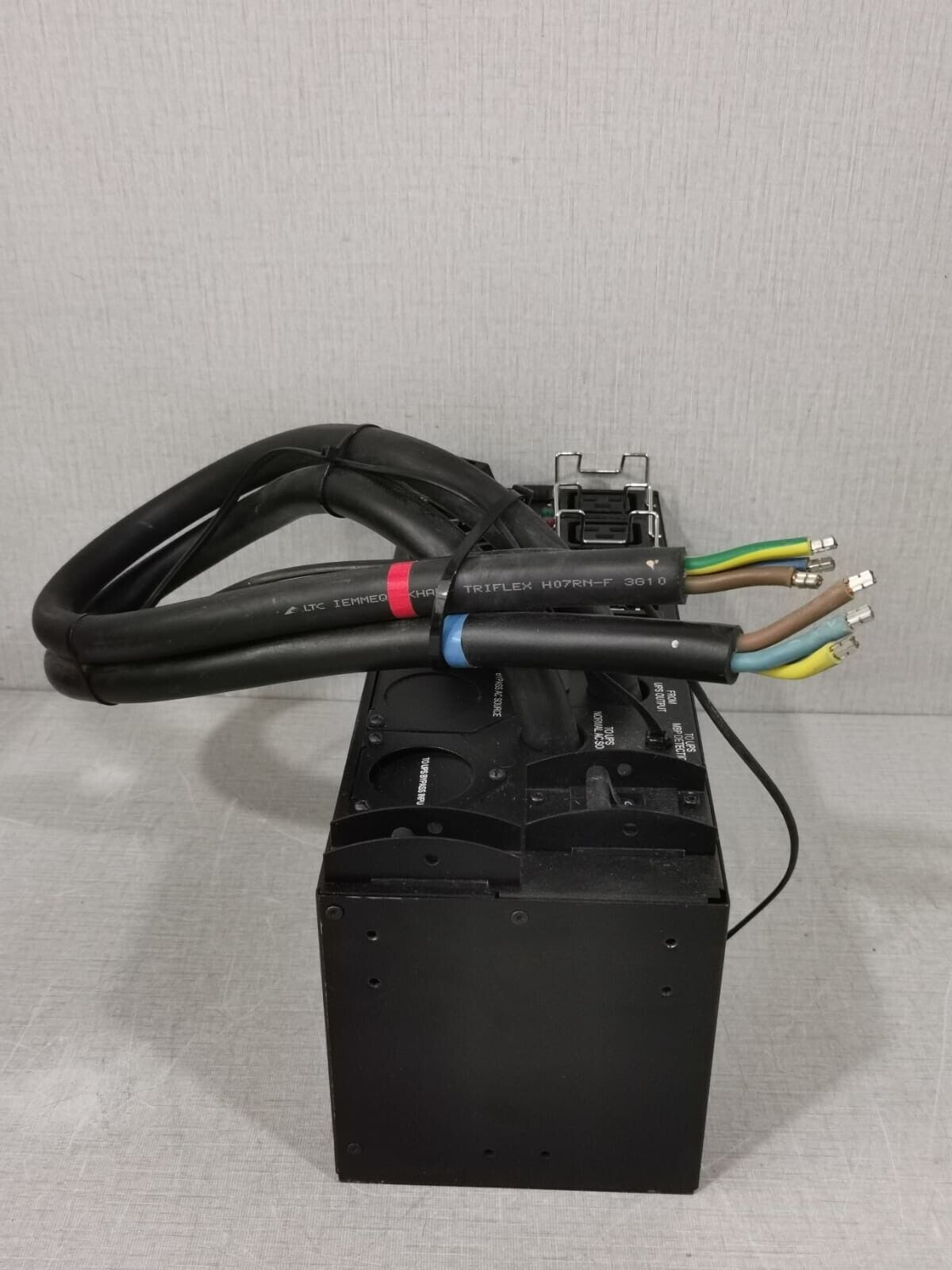Eaton MBP 11000I EATON MBP 11000i /MBP11Ki REV 02 HOTSWAP MAINTENANCE BYPASS 6