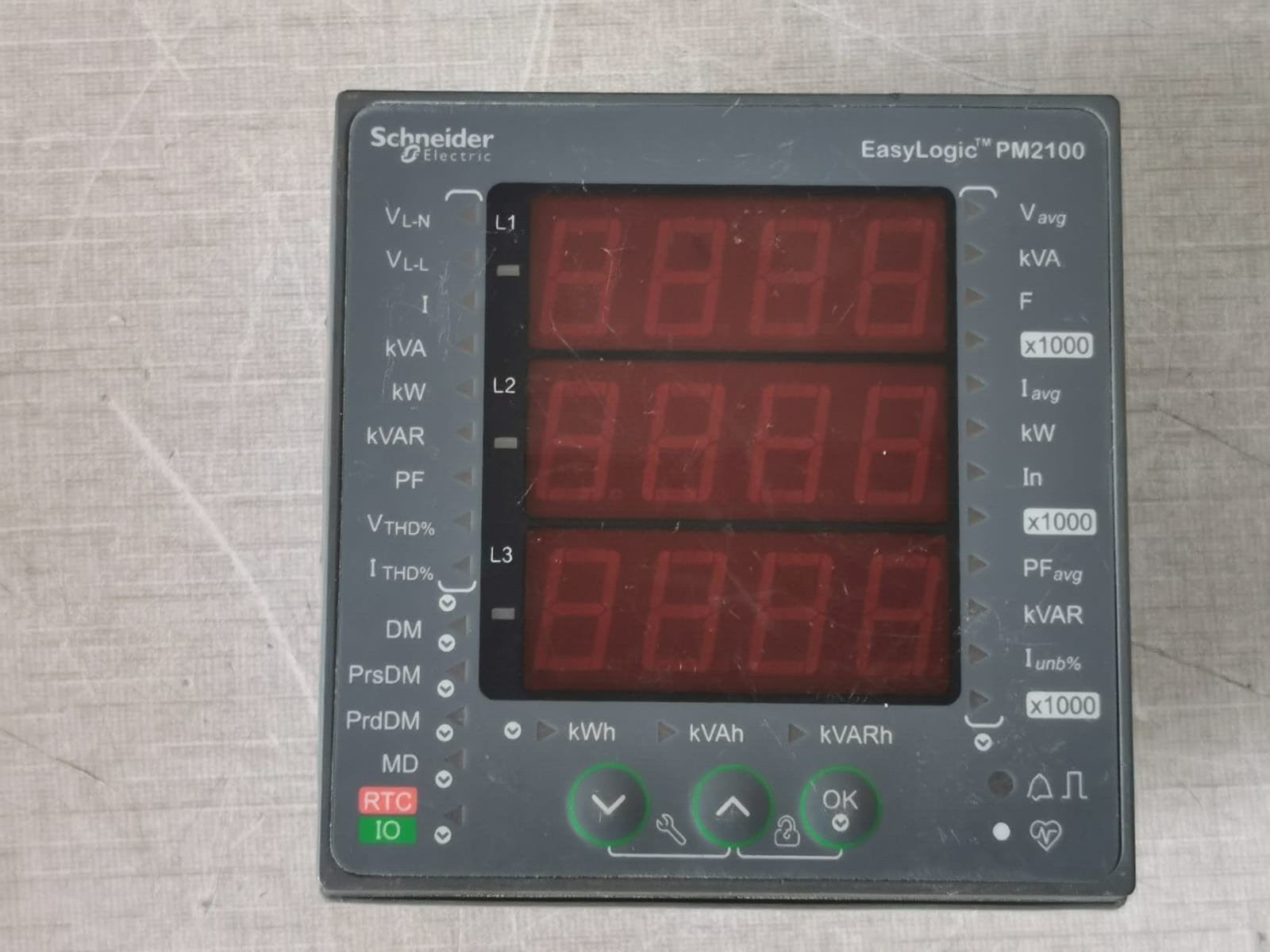Schneider Electric METSEPM2130 Schneider Electric EasyLogic PM2100 Power Meter METSEPM2130 (FW:v01.40, HW:B1) 3