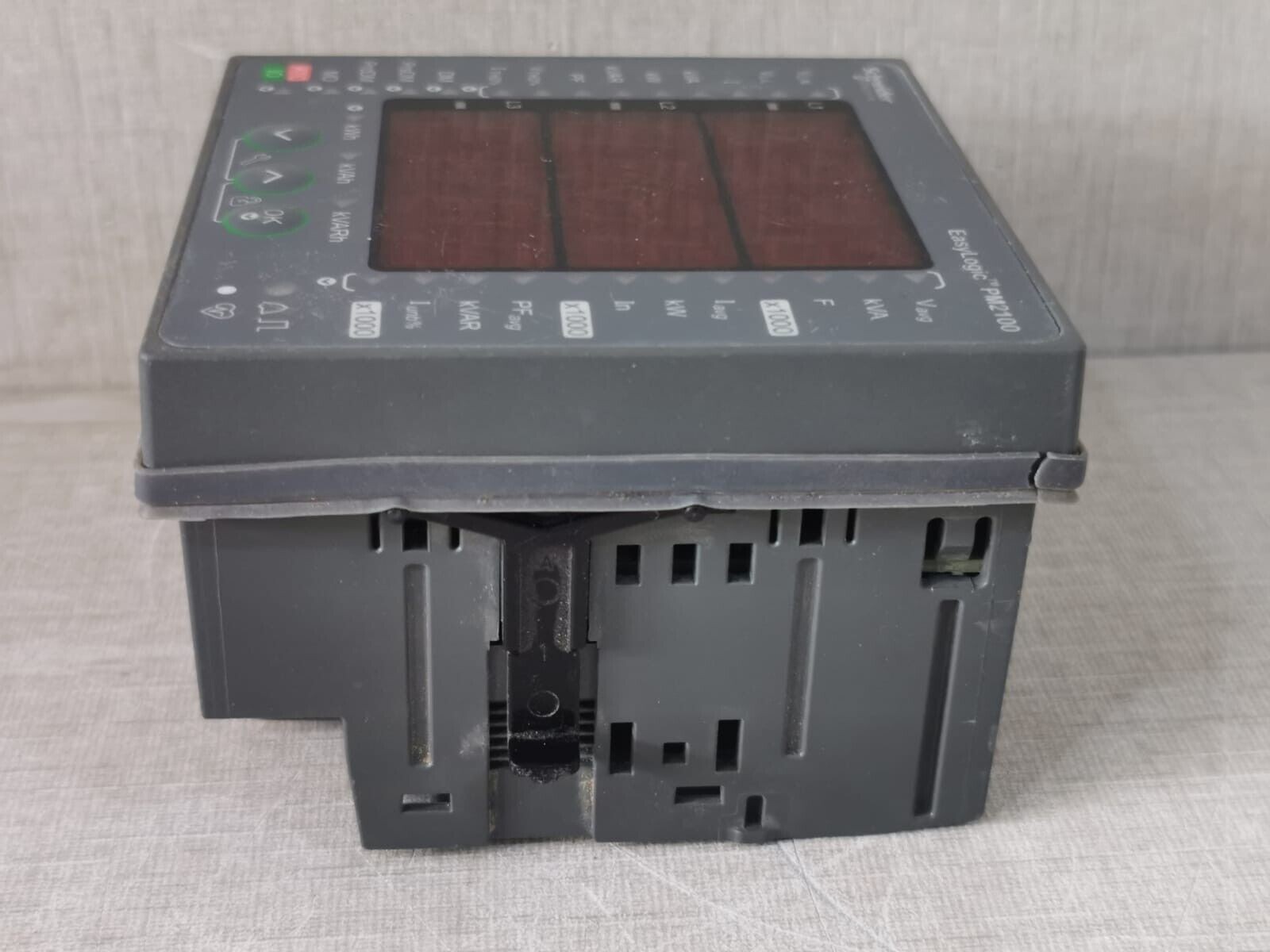 Schneider Electric METSEPM2130 Schneider Electric EasyLogic PM2100 Power Meter METSEPM2130 (FW:v01.40, HW:B1) 7