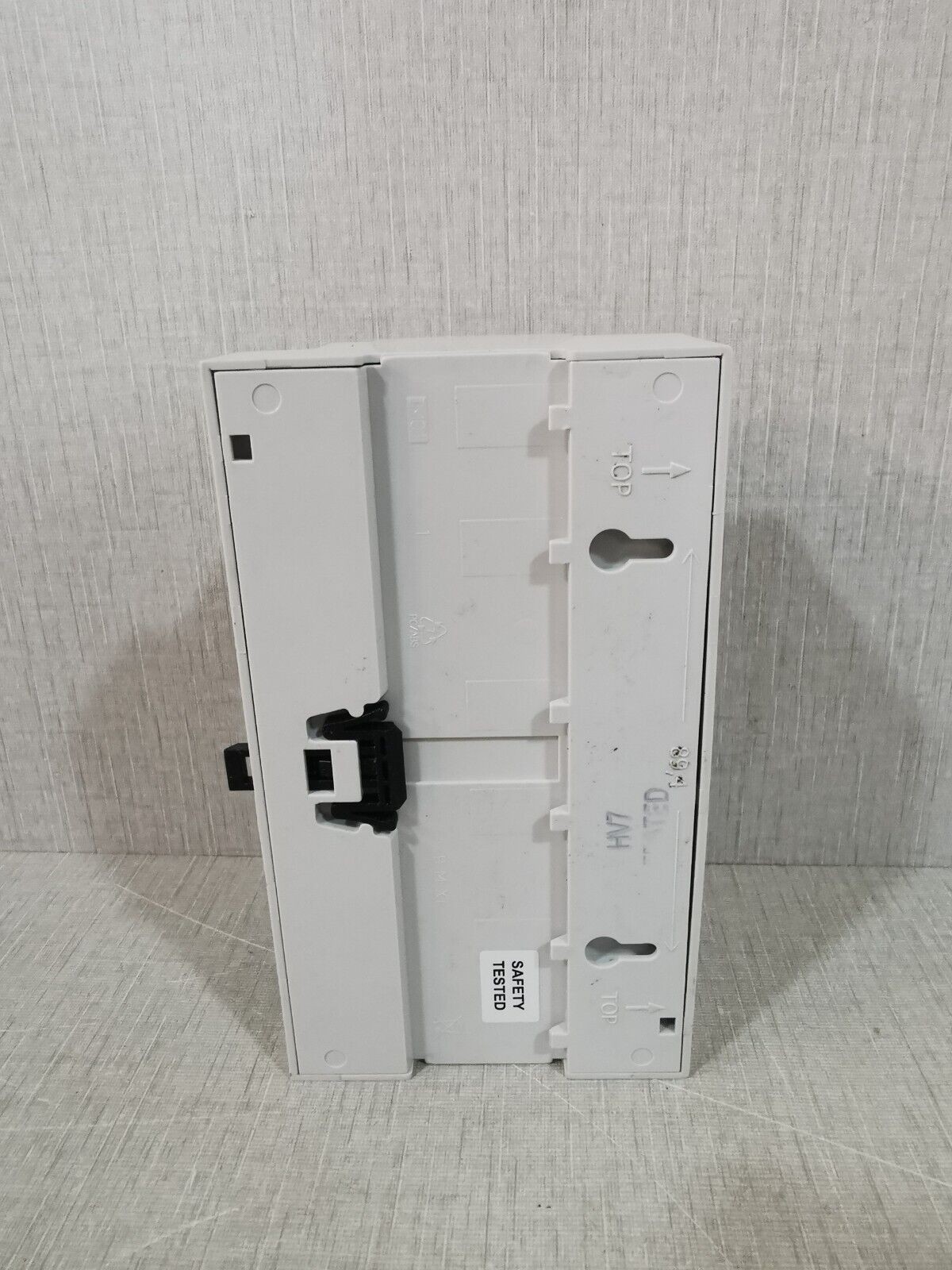 Helvar 454 Helvar 454 Transistor Dimmer 8