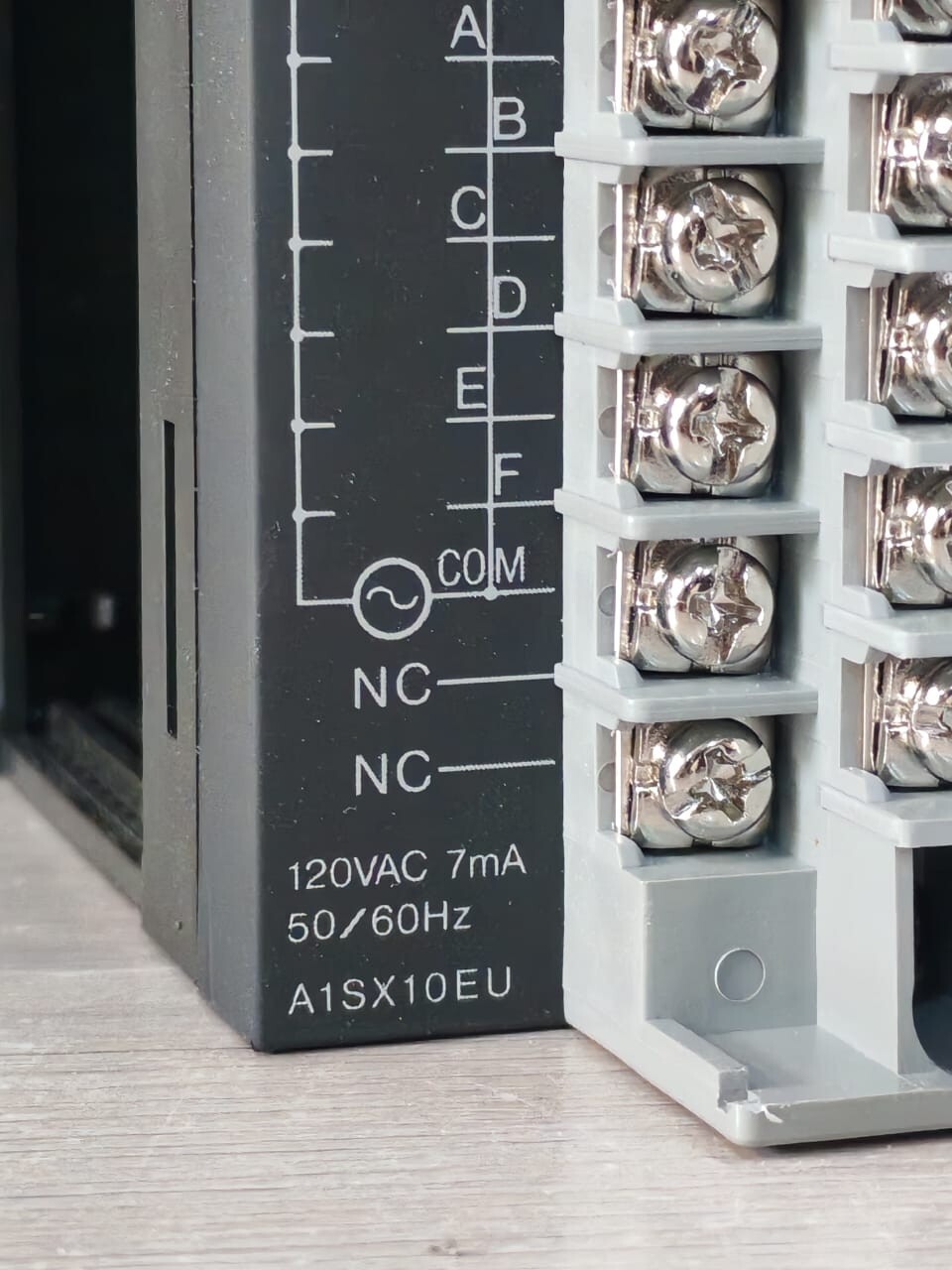 Mitsubishi Electric A1SX10EU Mitsubishi A1SX10EU Input Unit Module 7