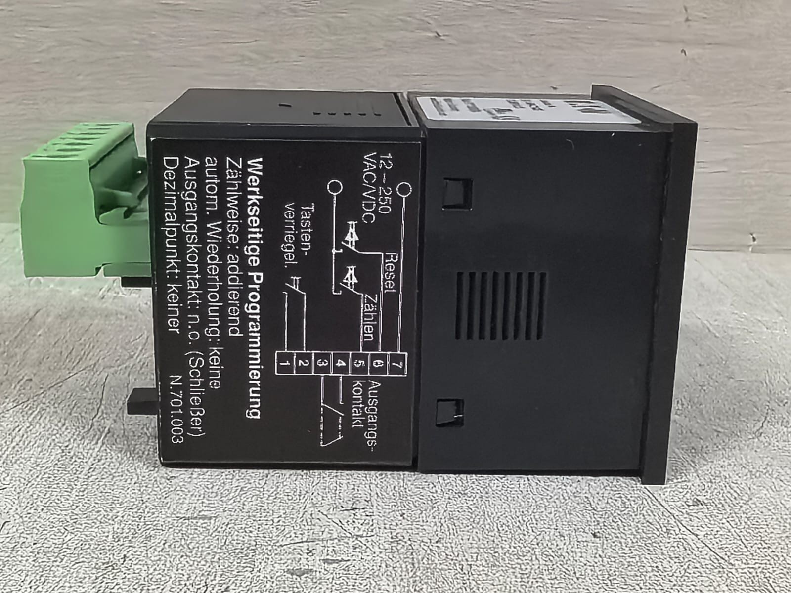 Eaton E5-148-C1400 EATON E5-148-C1400 DIGITAL ELECTRONIC PRESET COUNTER 12-250VAC 9