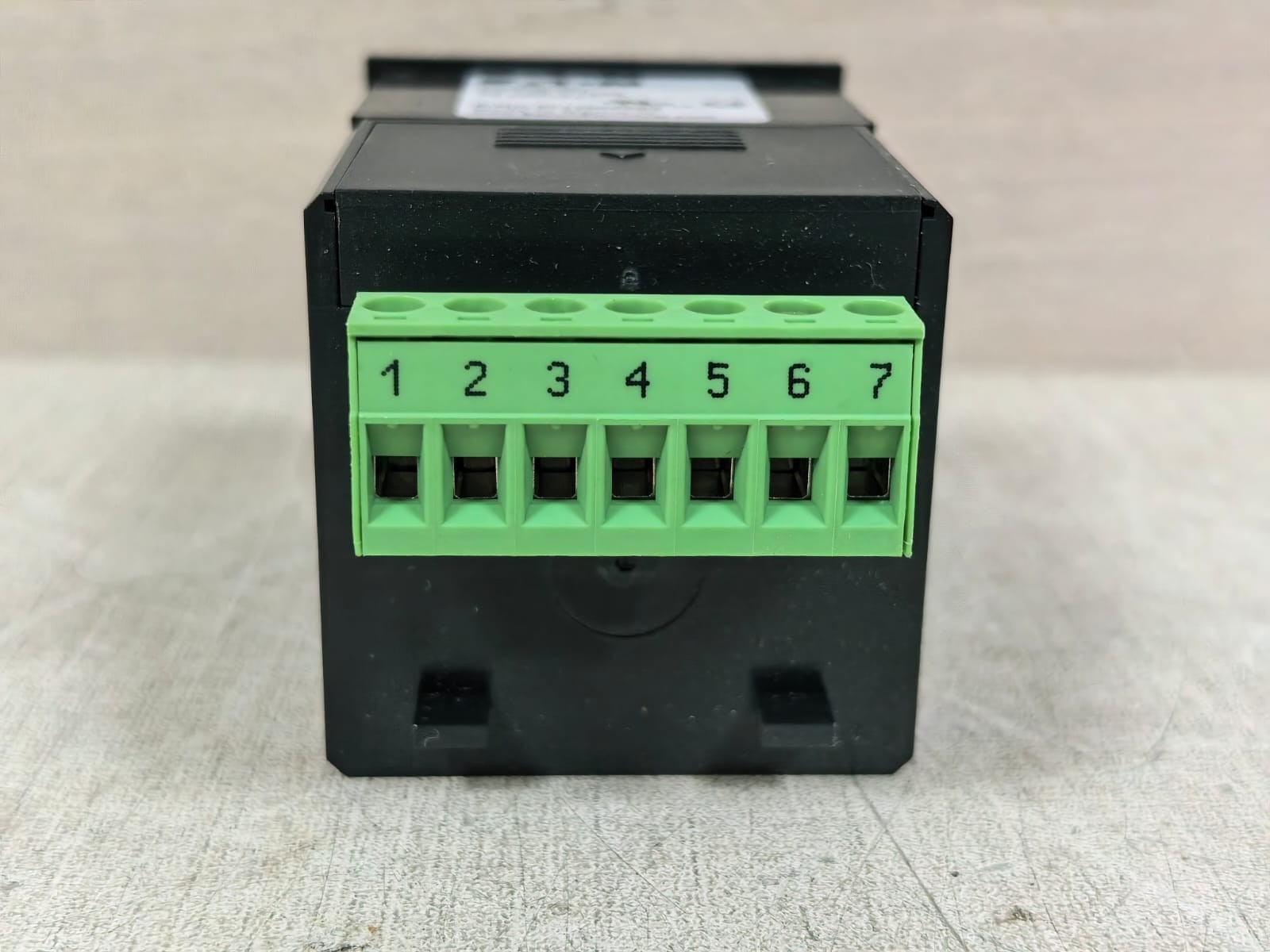 Eaton E5-148-C1400 EATON E5-148-C1400 DIGITAL ELECTRONIC PRESET COUNTER 12-250VAC 10