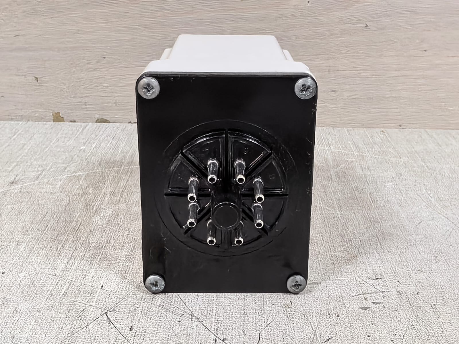 Cutler-Hammer D65VMC480 EATON CUTLER HAMMER D65VMC480 PHASE MONITOR RELAY 208-480VAC 7