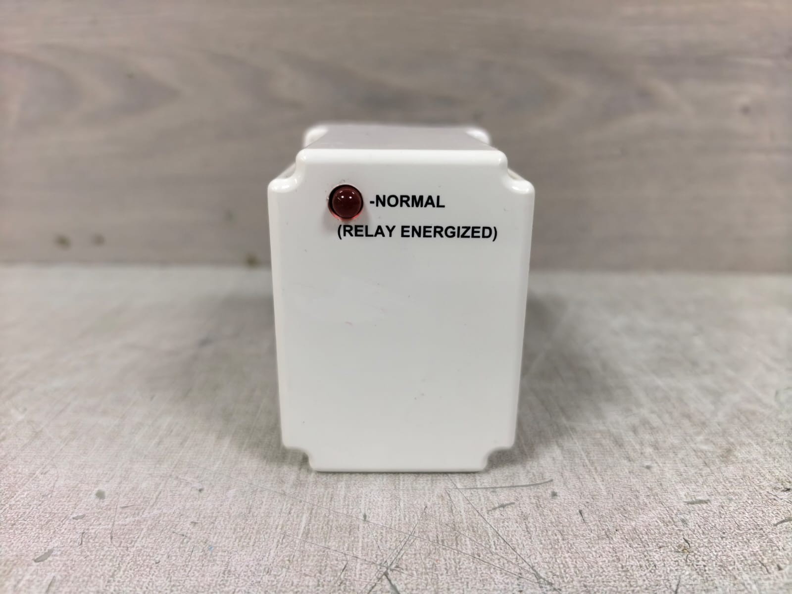Cutler-Hammer D65VMC480 EATON CUTLER HAMMER D65VMC480 PHASE MONITOR RELAY 208-480VAC 1