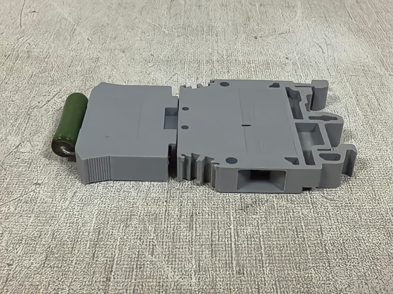 Entrelec M/8-S ENTRELEC M/8-S DIN-RAIL DISCONNECTION TERMINAL BLOCK W/ RESISTOR 6
