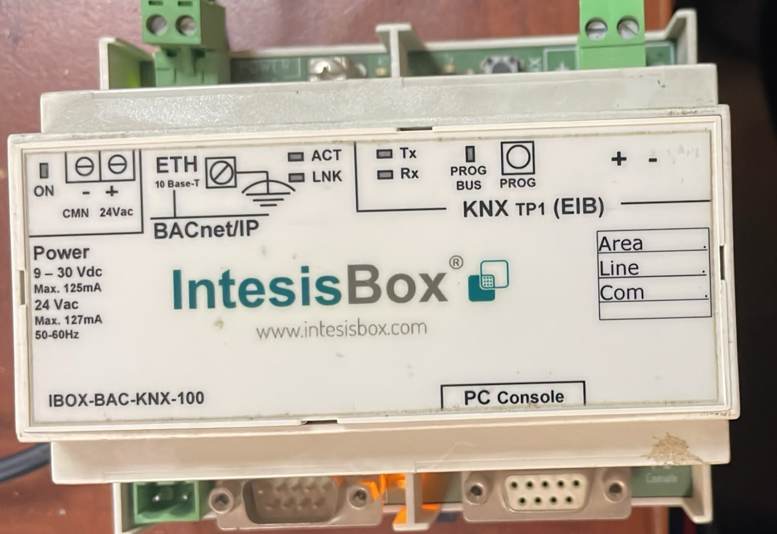 IntesisBox IBOX-BAC-KNX-100 IntesisBox IBOX-BAC-KNX-100 1
