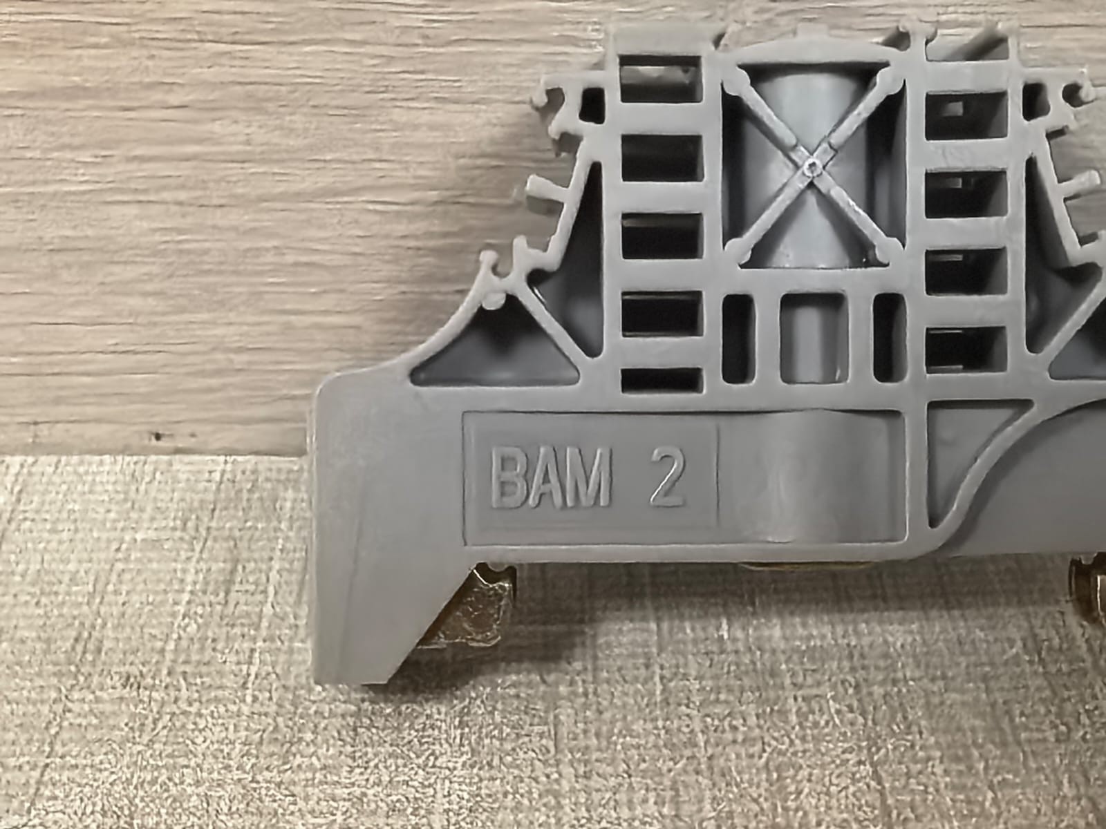 Entrelec BAM2 ENTRELEC BAM2 DIN-RAIL TERMINAL BLOCK END STOP 6