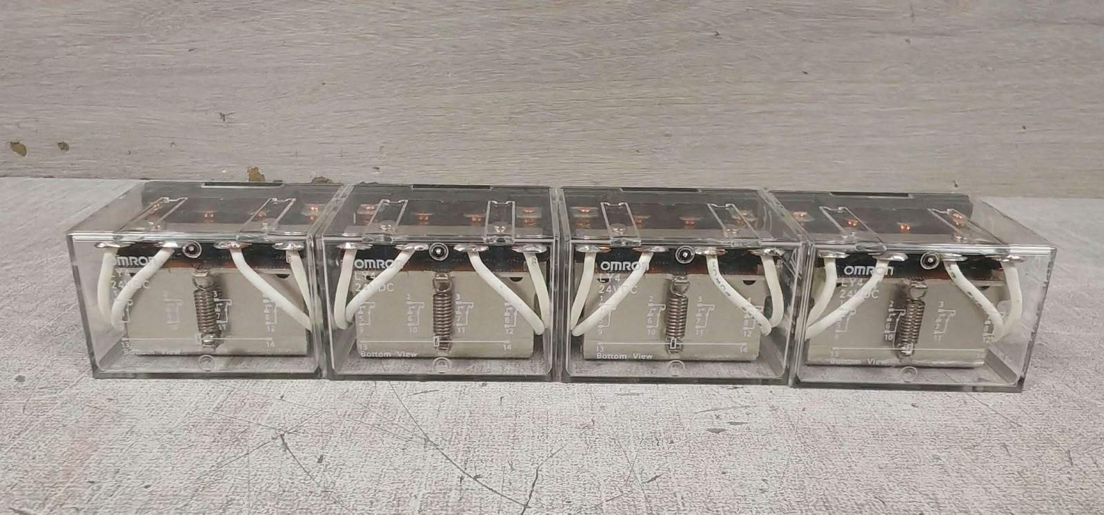 Omron LY4 OMRON LY4 GENERAL PURPOSE RELAY 24VDC 1