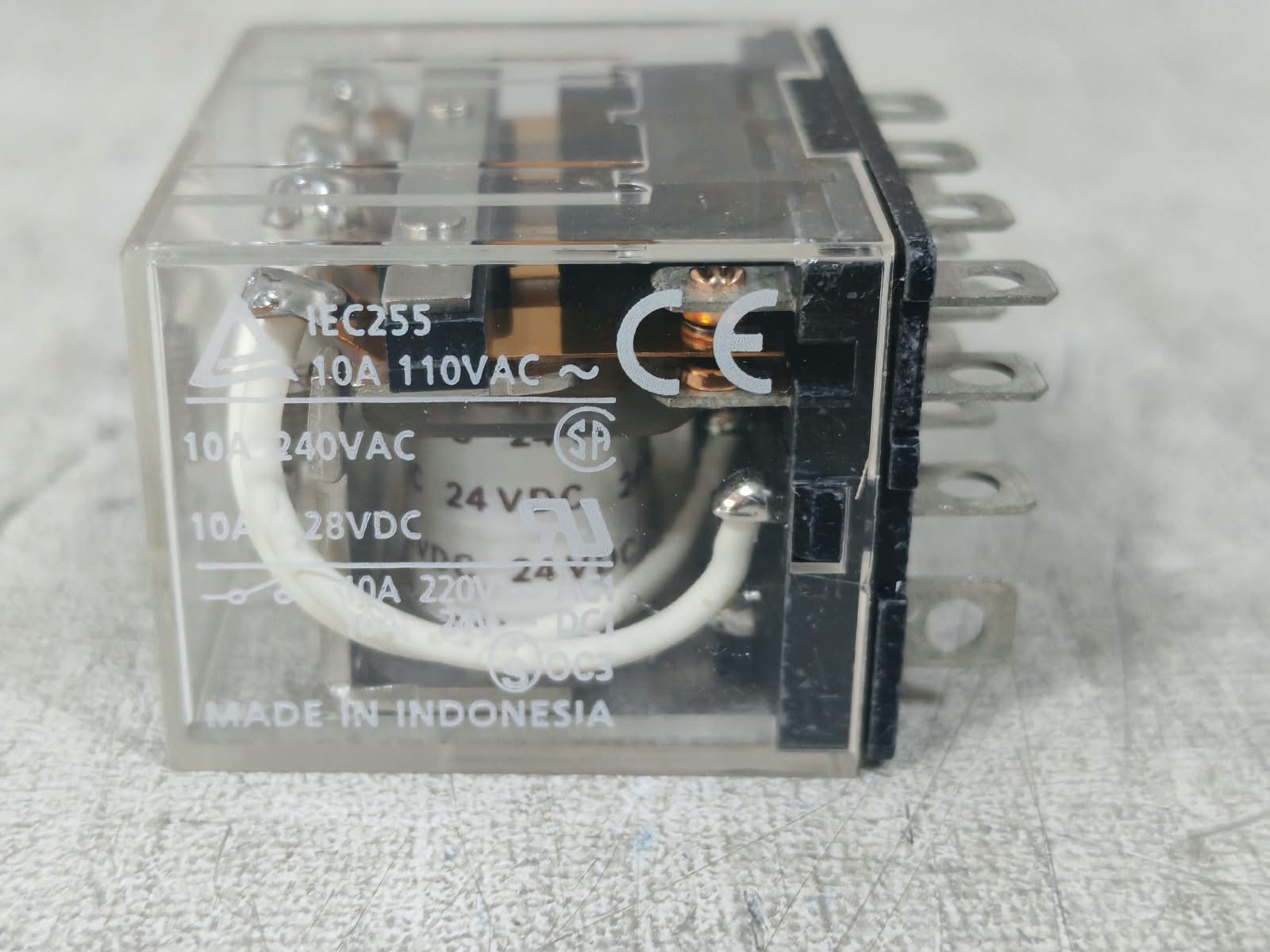 Omron LY4 OMRON LY4 GENERAL PURPOSE RELAY 24VDC 5