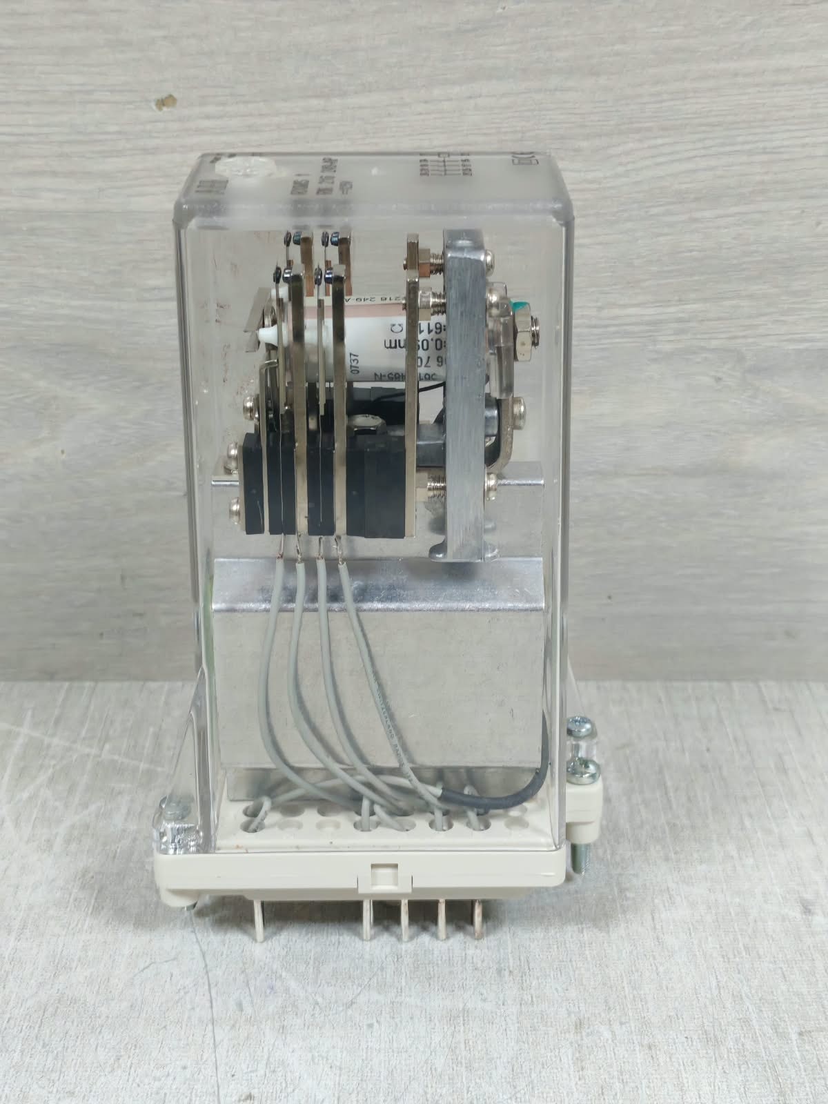 ABB RXMS 1 RK 216 249-AP ABB RXMS 1 RK 216 249-AP RELAY 125V 4