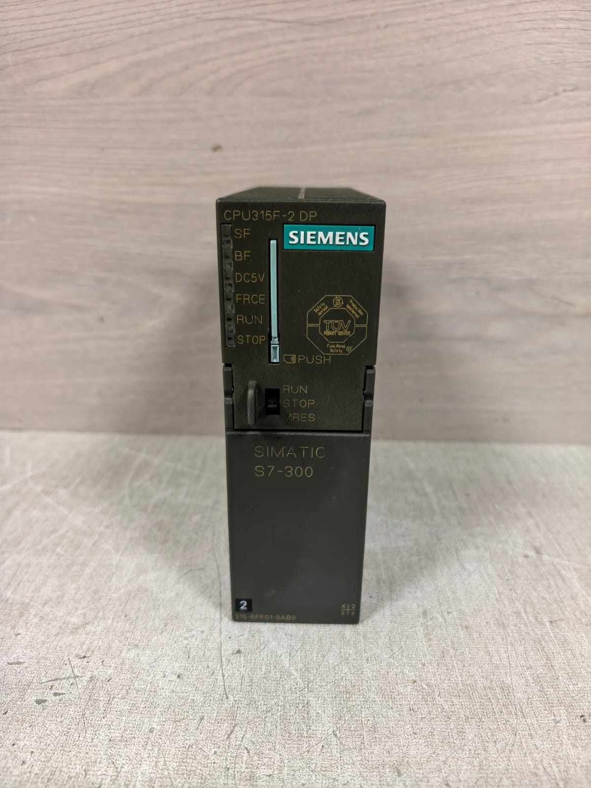 Siemens 6ES7 315-6FF01-0AB0 SIEMENS SIMATIC S7-300 6ES7 315-6FF01-0AB0 E STAND 1 CENTRAL CPU 2