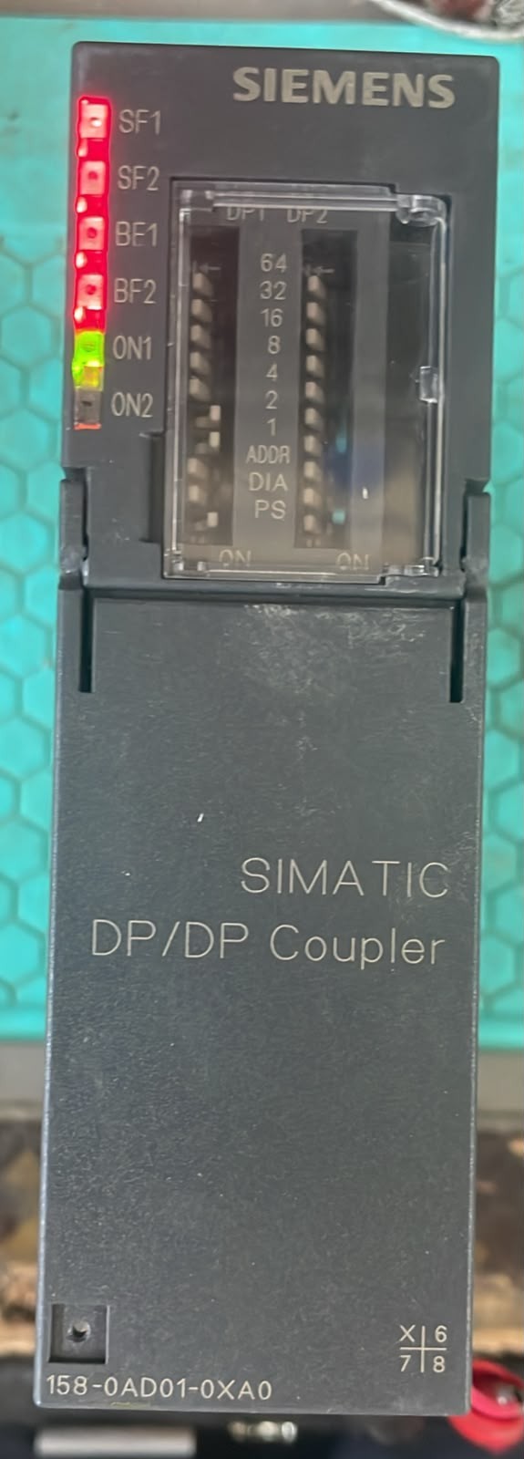 Siemens 6ES7 158-0AD01-0XA0 FS:5 SIEMENS SIMATIC ET200 6ES7 158-0AD01-0XA0 FS:5 DP/DP COUPLER 1