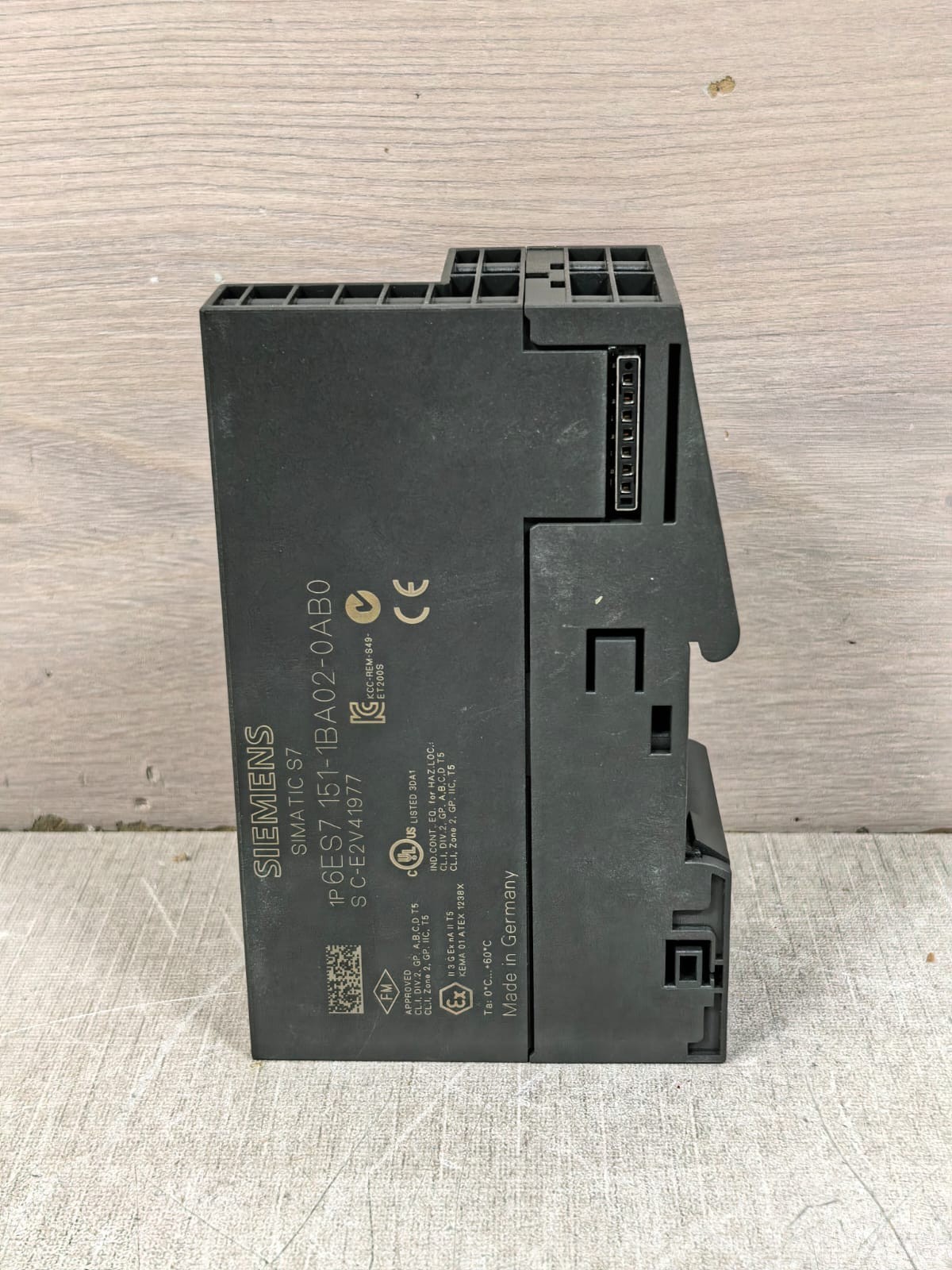 Siemens 6ES7 151-1BA02-0AB0 SIEMENS SIMATIC S7 ET200S 6ES7 151-1BA02-0AB0 INTERFACE MODULE 7