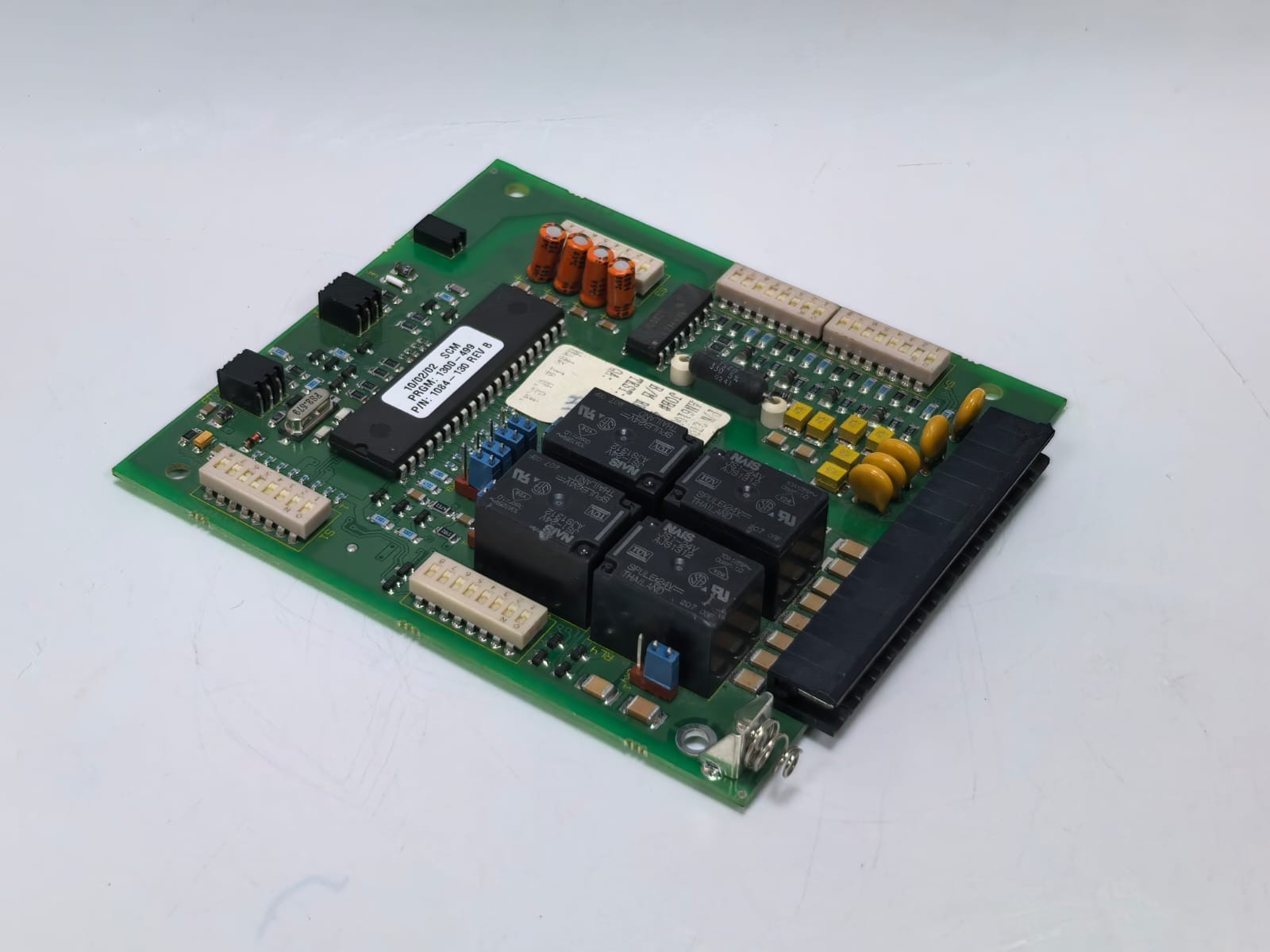 2702-319SCJ AN6100 REV.N /1084-13 REV.B 2702-319SCJ AN6100 REV.N /1084-13 REV.B PCB BOARD 9