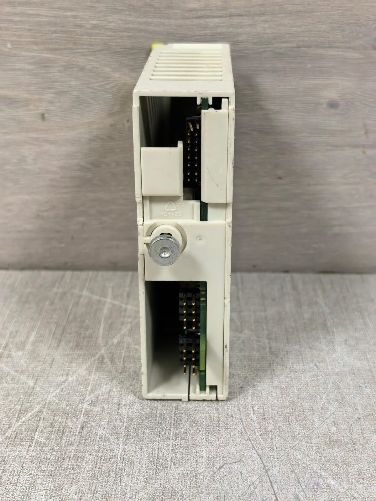INVENSYS FOXBORO AI4 2500MF/-D/0/F/0/0/0 INVENSYS FOXBORO AI4 2500MF/-D/0/F/0/0/0 INPUT MODULE 8