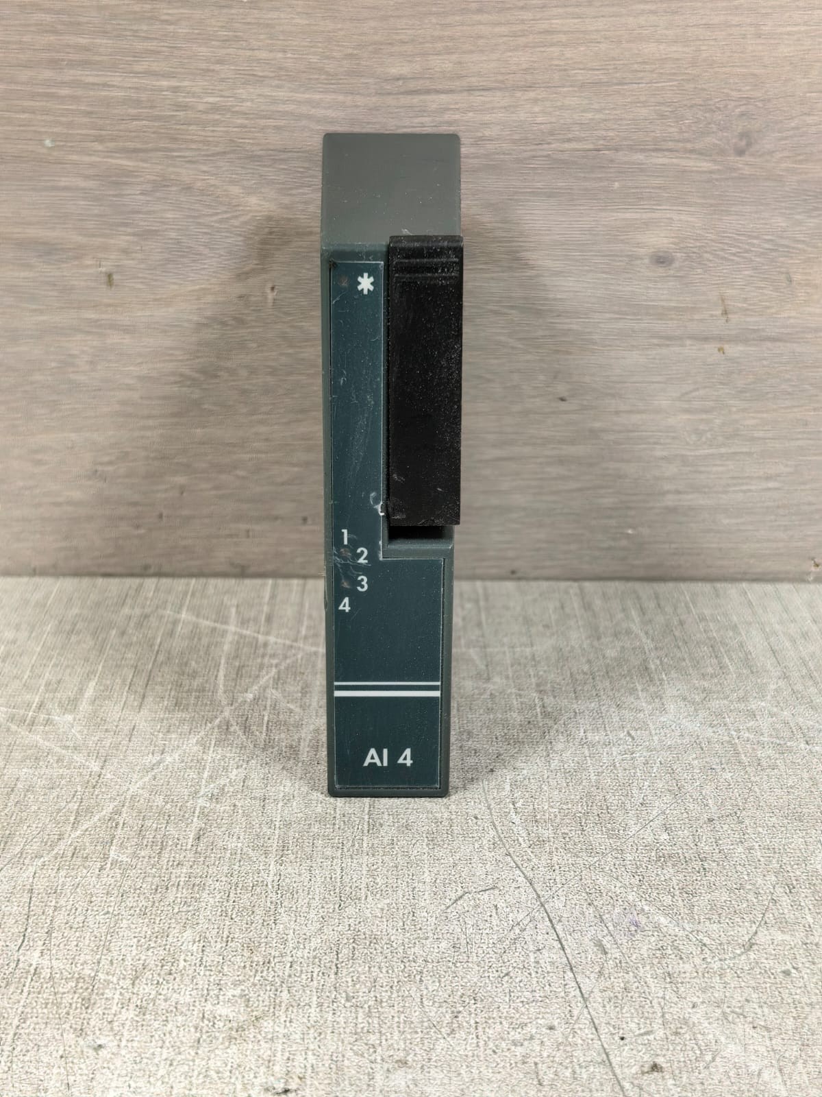 INVENSYS FOXBORO AI4 INVENSYS FOXBORO AI4 INPUT MODULE 1