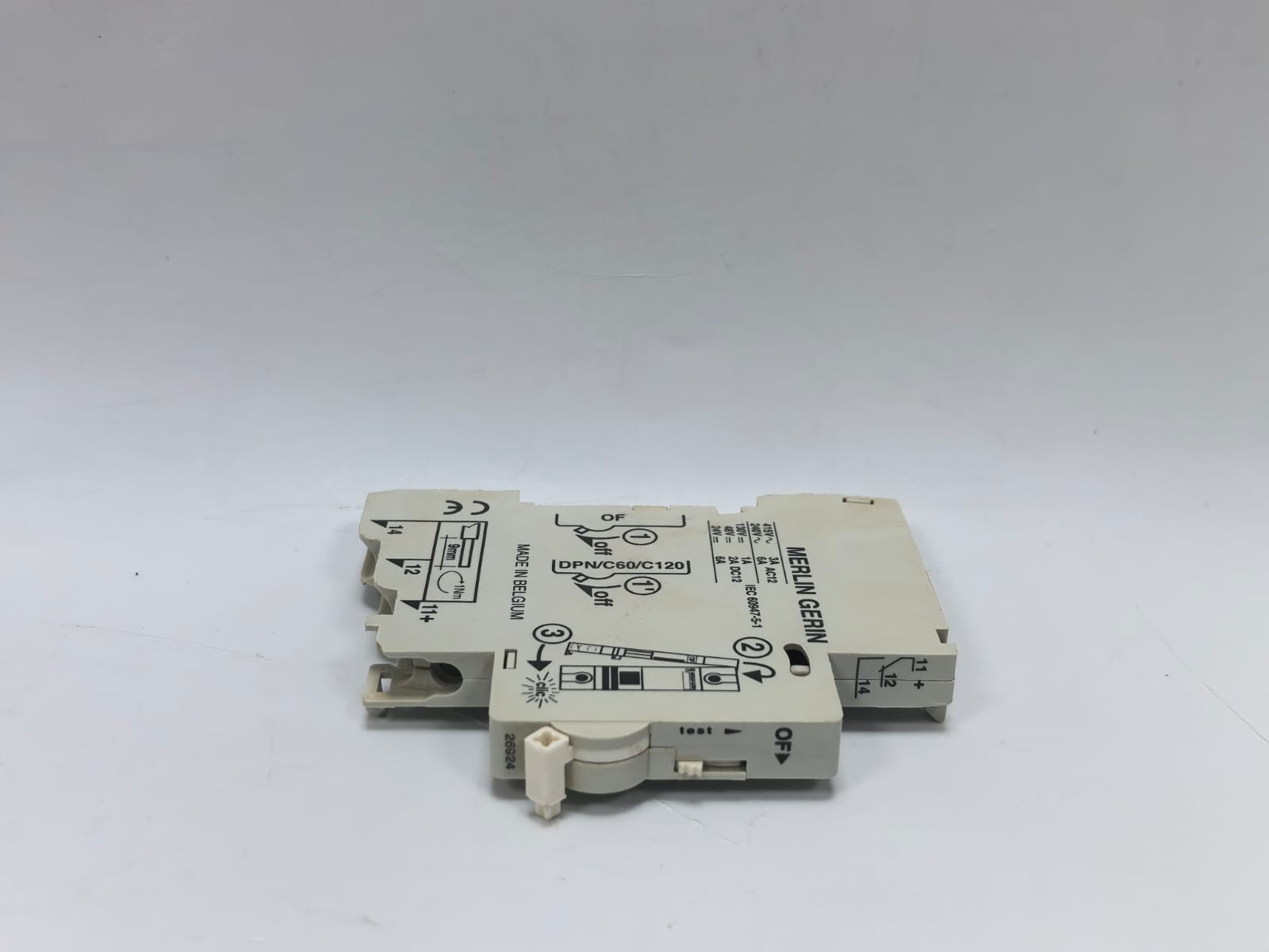 Merlin Gerin 26924 MERLIN GERIN 26924 MULTI9 CONTACT AUXILIARY SWITCH PCS 2