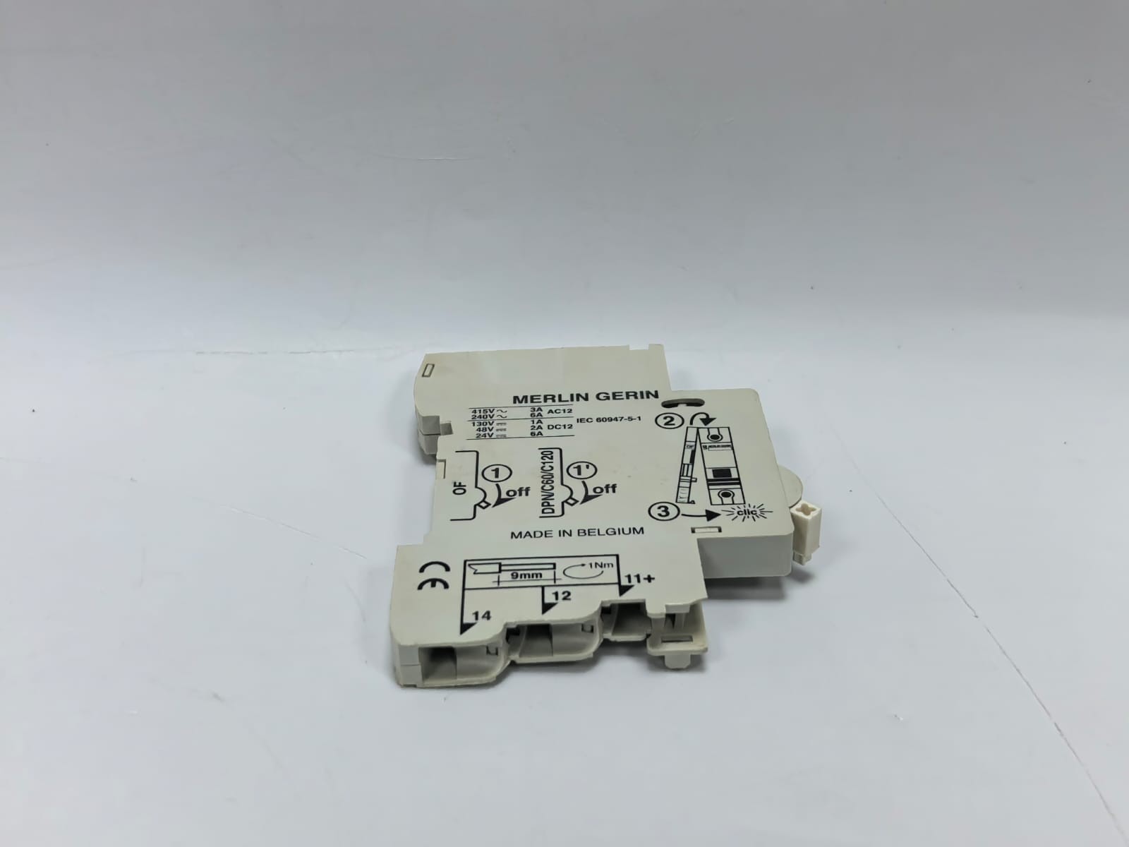 Merlin Gerin 26924 MERLIN GERIN 26924 MULTI9 CONTACT AUXILIARY SWITCH PCS 6