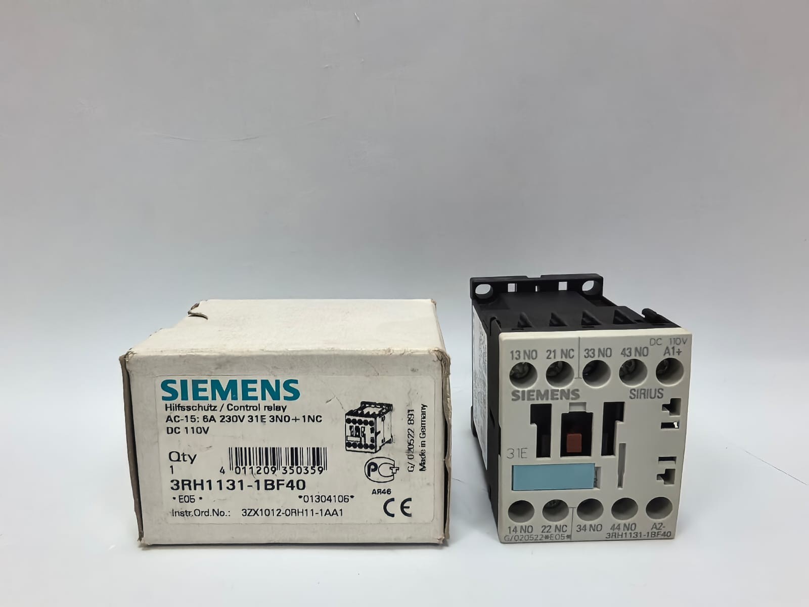 Siemens 3RH1131-1BF40 SIEMENS 3RH1131-1BF40 CONTACTOR RELAY 1