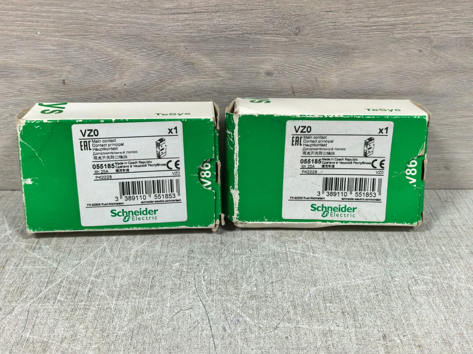 Schneider Electric VZ0 SCHNEIDER ELECTRIC VZ0 MAIN CONTACT 2