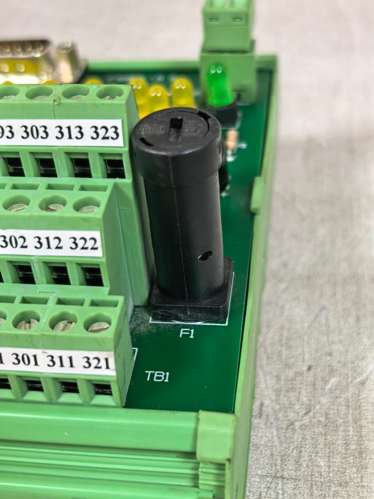 FIRELEC INT-DI-323-ST1/ 1F10465/ 1F10559 REV C FIRELEC INT-DI-323-ST1/ 1F10465/ 1F10559 REV C INDUSTRIAL INTERFACE BOARD 8