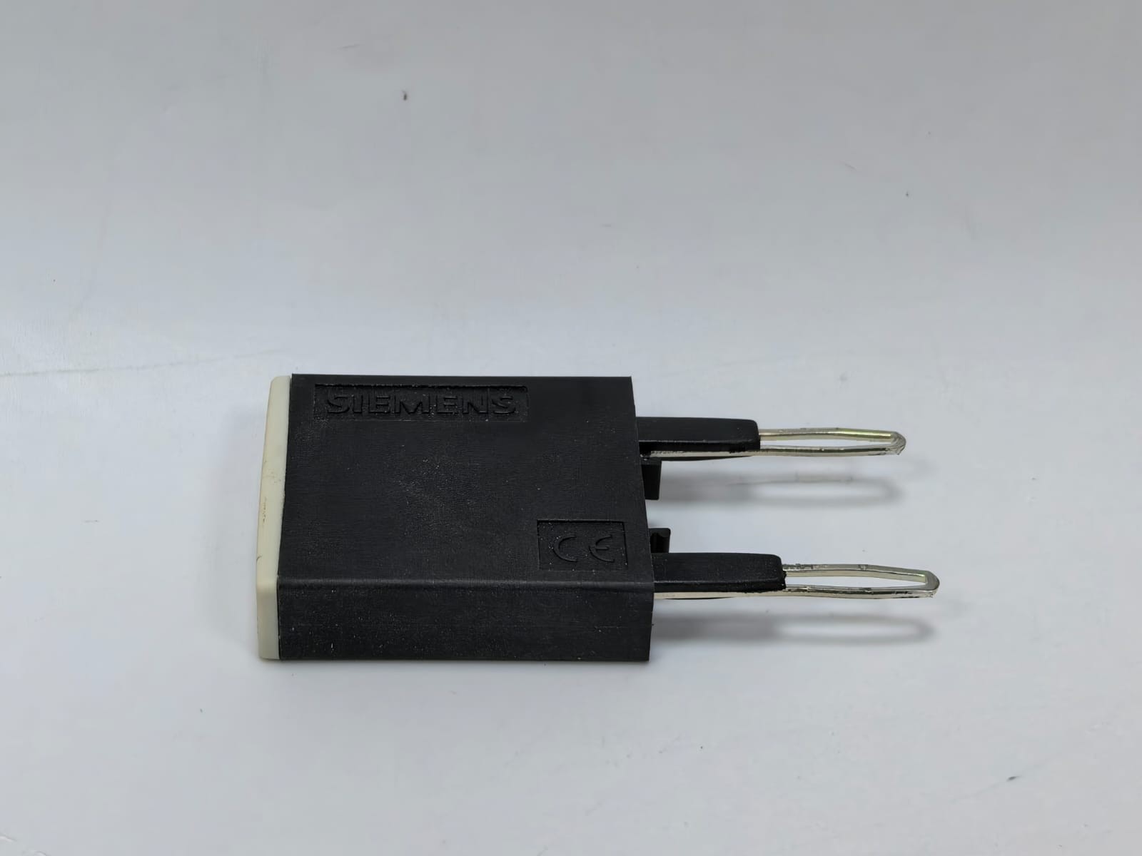Siemens 3RT1916-1DG00 SIEMENS 3RT1916-1DG00 INTERFERENCE SUPPRESSION DIODE MODULE PCS 2