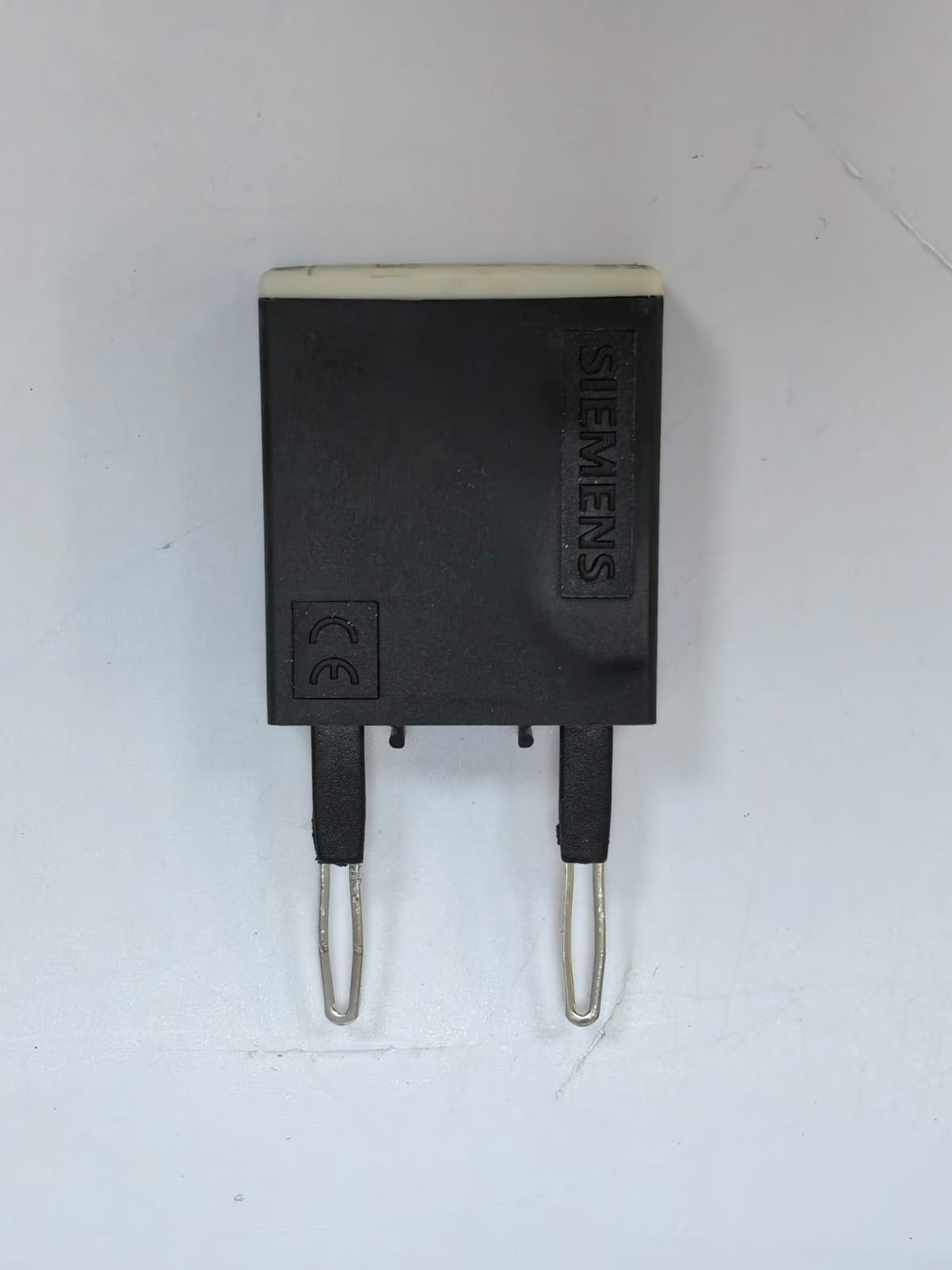 Siemens 3RT1916-1DG00 SIEMENS 3RT1916-1DG00 INTERFERENCE SUPPRESSION DIODE MODULE PCS 4