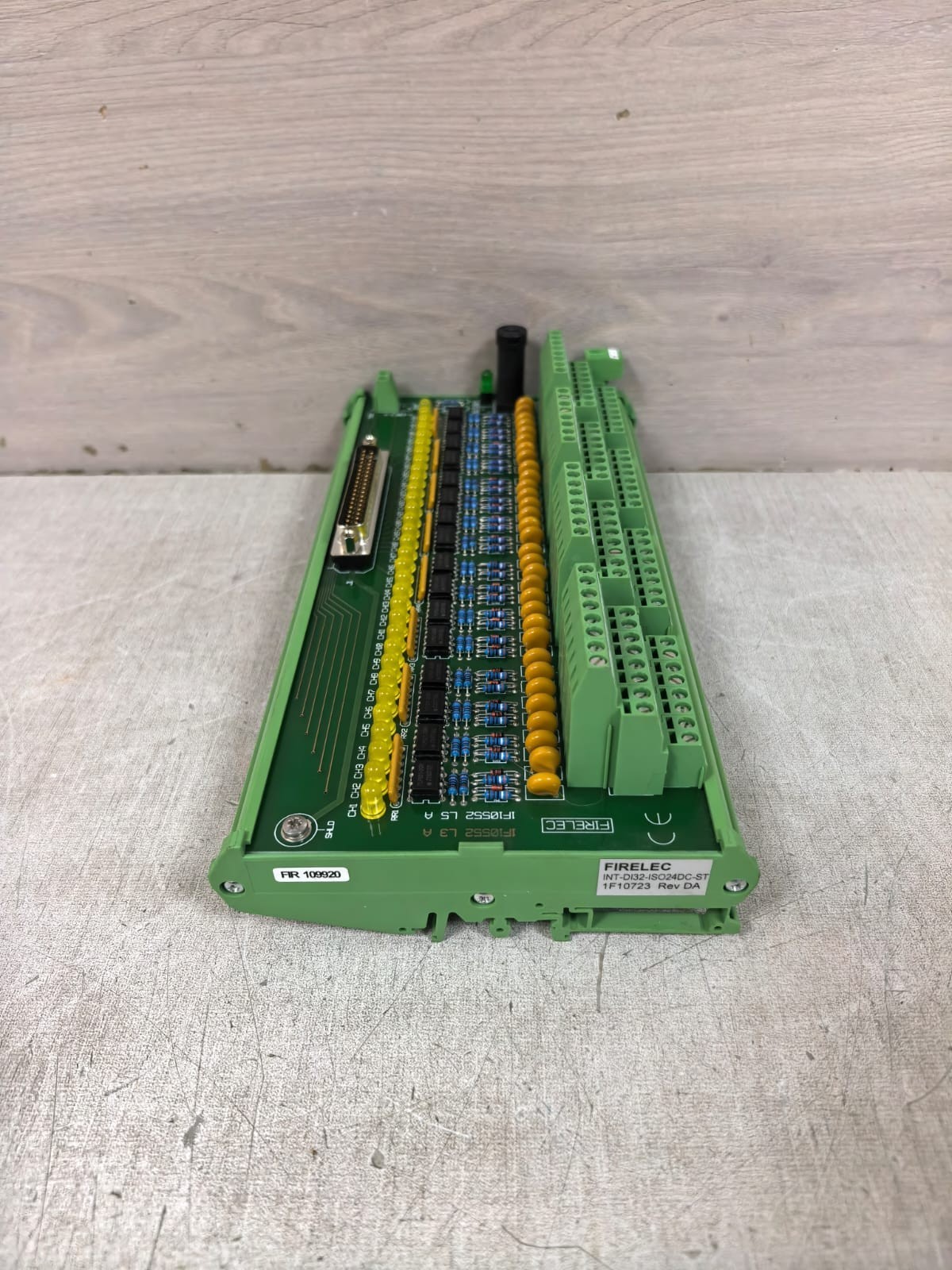 FIRELEC INT-DI32-ISO24DC-ST 1F10723 REV DA FIRELEC INT-DI32-ISO24DC-ST 1F10723 REV DA INDUSTRIAL INTERFACE BOARD 7