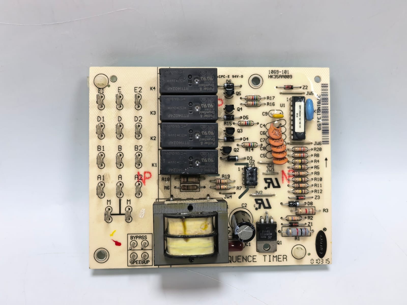 CARRIER HK35AA009 1069-101 MULTI-FUNCTION SEQUENCE TIMER HVAC CONTROL BOARD