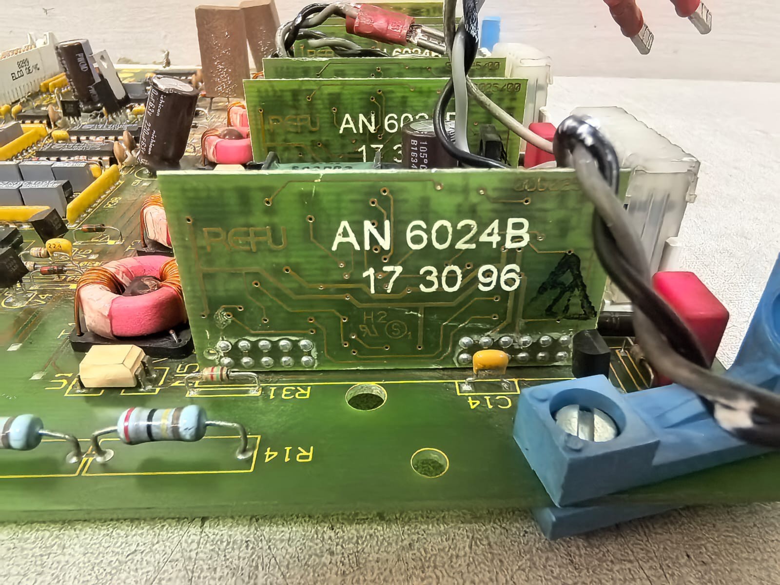 REFU ELEKTRONIK WS6010.2200SP00 REFU ELEKTRONIK WS6010.2200SP00 CIRCUIT BOARD 9
