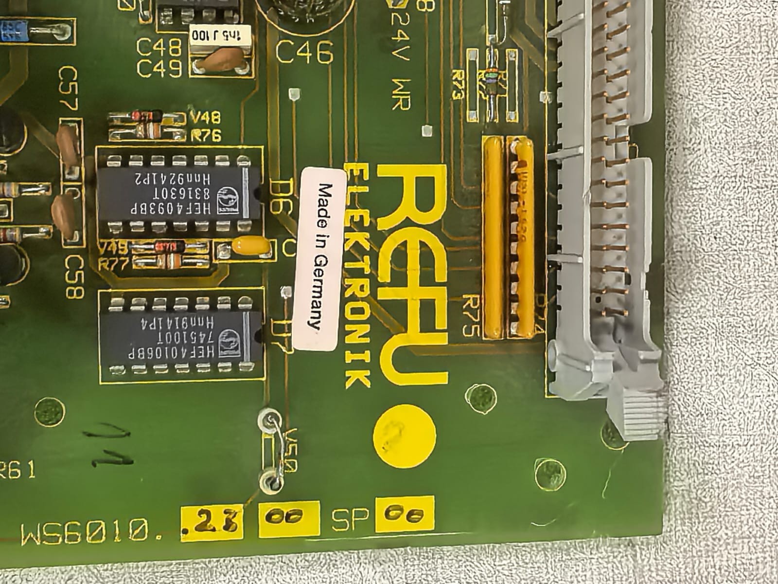 REFU ELEKTRONIK WS6010.2300SP00 REFU ELEKTRONIK WS6010.2300SP00 CIRCUIT BOARD 2