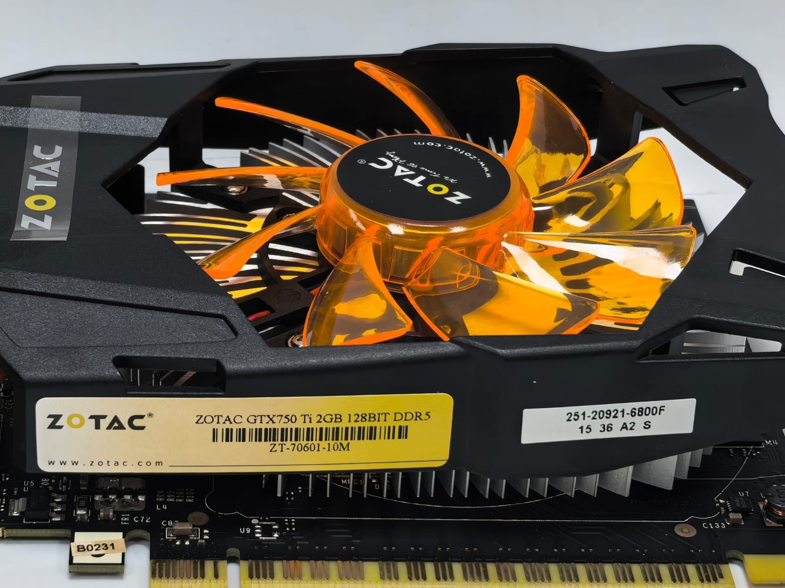 ZOTAC 299-1N288-110Z8 ZOTAC GEFORCE GTX750 TI 2GB 128BIT DDR5 GRAPHIC CARD 299-1N288-110Z8 6