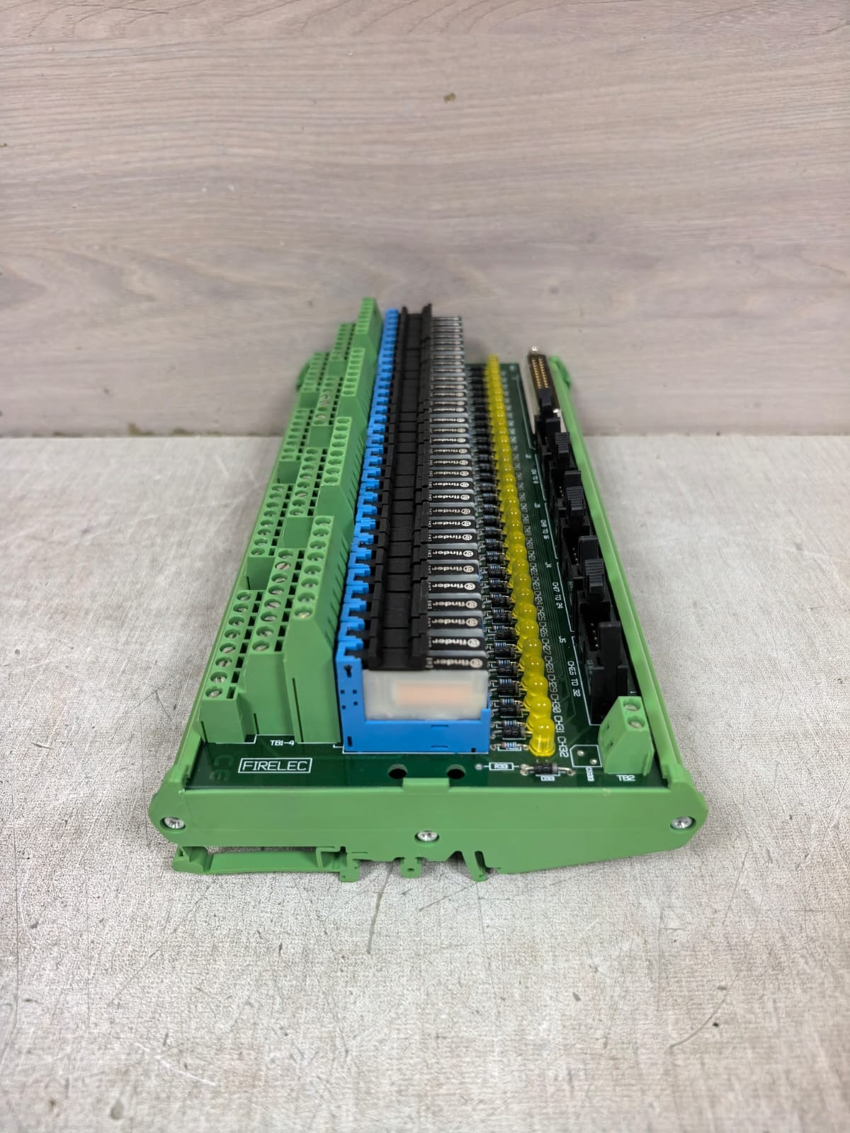 FIRELEC INT-DO32-R-ST-STD 1F10508 REV CB FIRELEC INT-DO32-R-ST-STD 1F10508 REV CB INDUSTRIAL INTERFACE BOARD 5