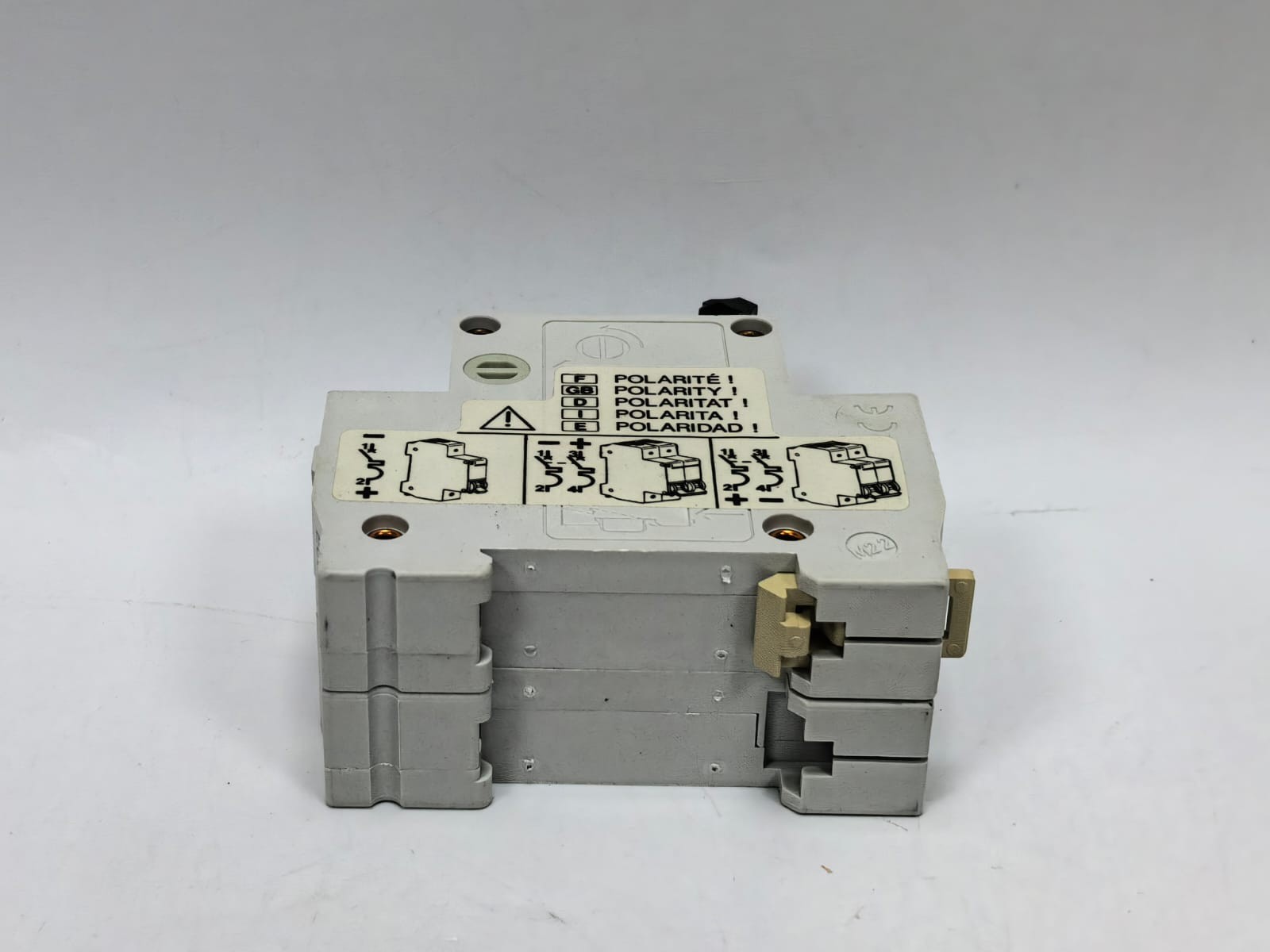 Merlin Gerin 20545 MERLIN GERIN 20545 MULTI9 C32H-DC CIRCUIT BREAKER 8