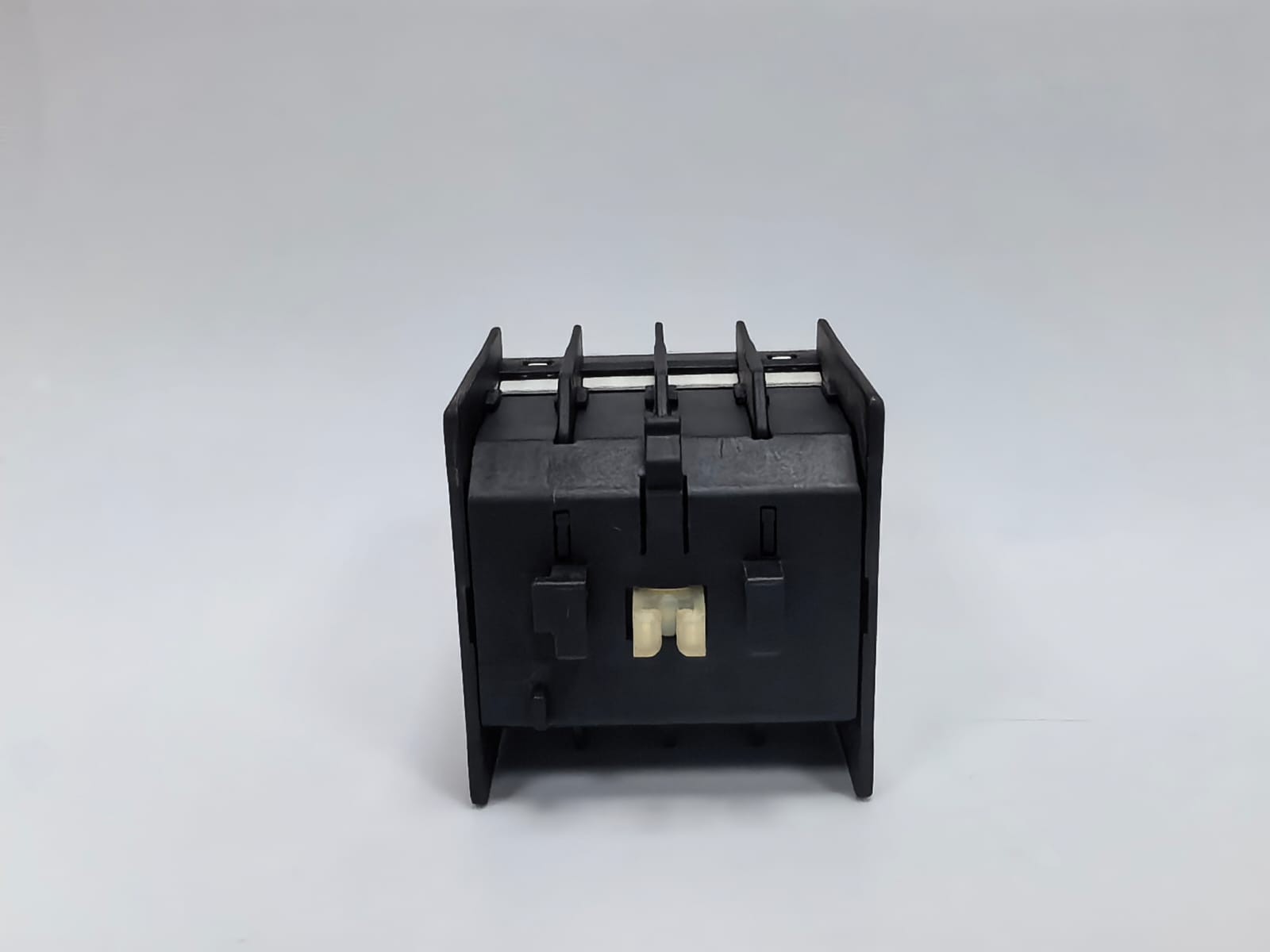 Siemens 3RH1911-1GA13 SIEMENS 3RH1911-1GA13 AUXILLARY SWITCH BLOCK PCS 8