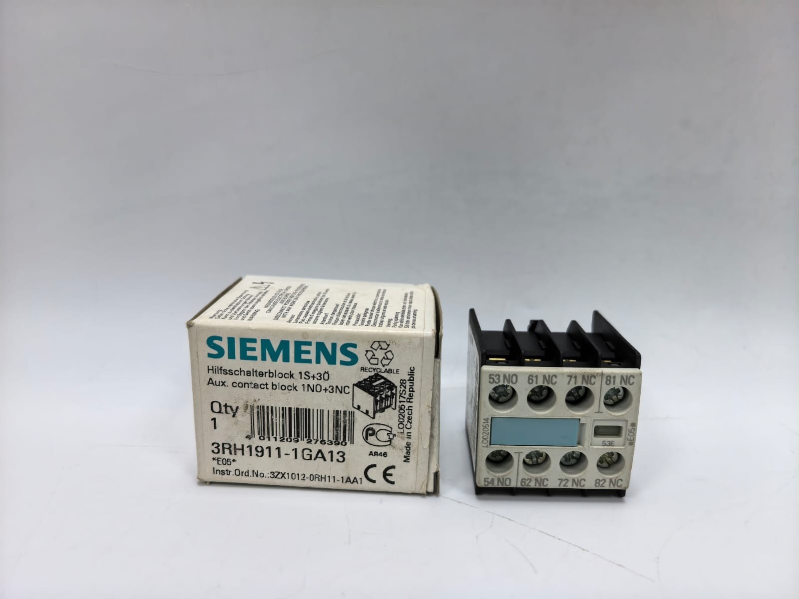 SIEMENS 3RH1911-1GA13 AUXILLARY SWITCH BLOCK PCS