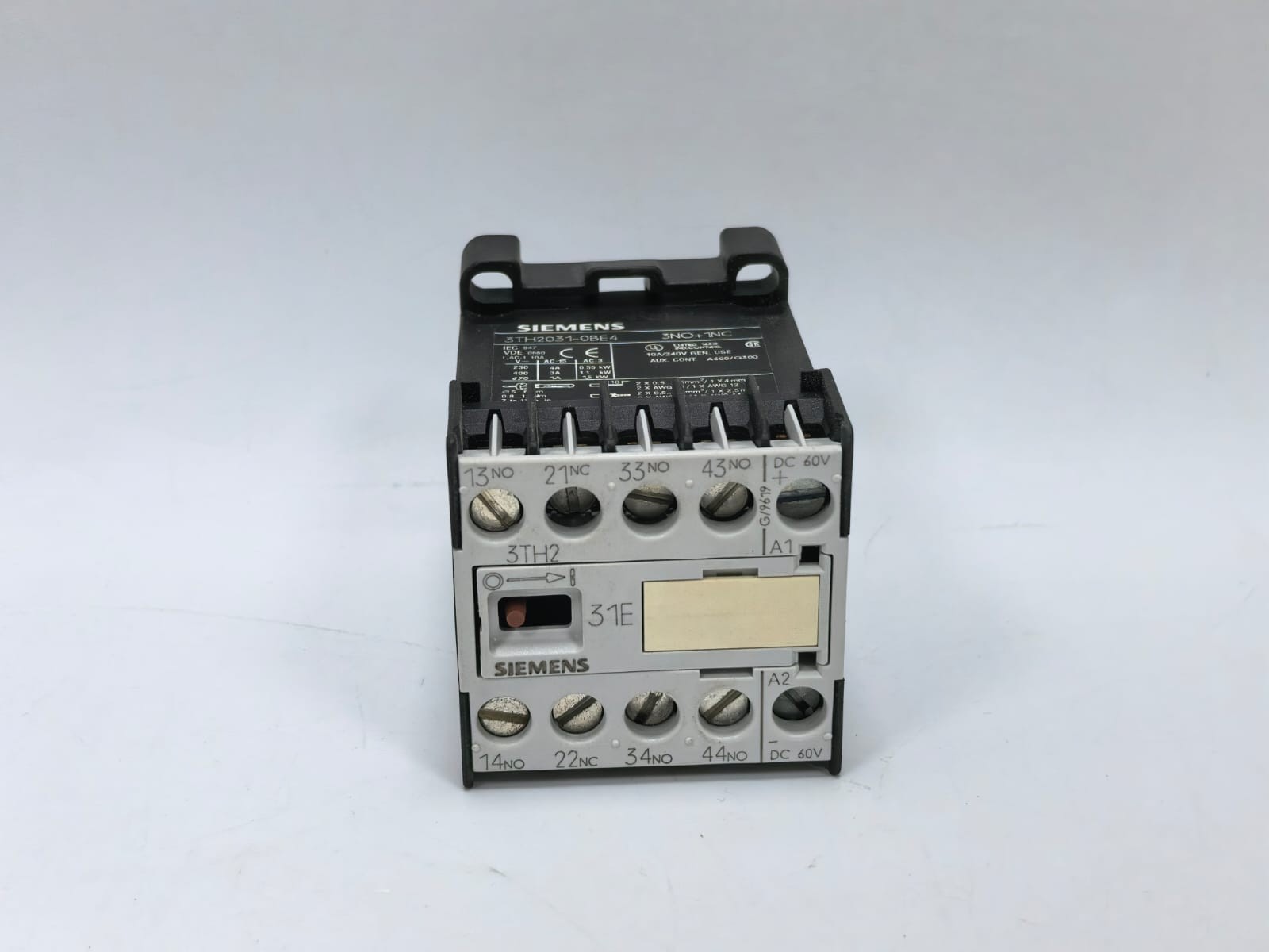 Siemens 3TH2031-0BE4 SIEMENS 3TH2031-0BE4 CONTROL RELAY 2