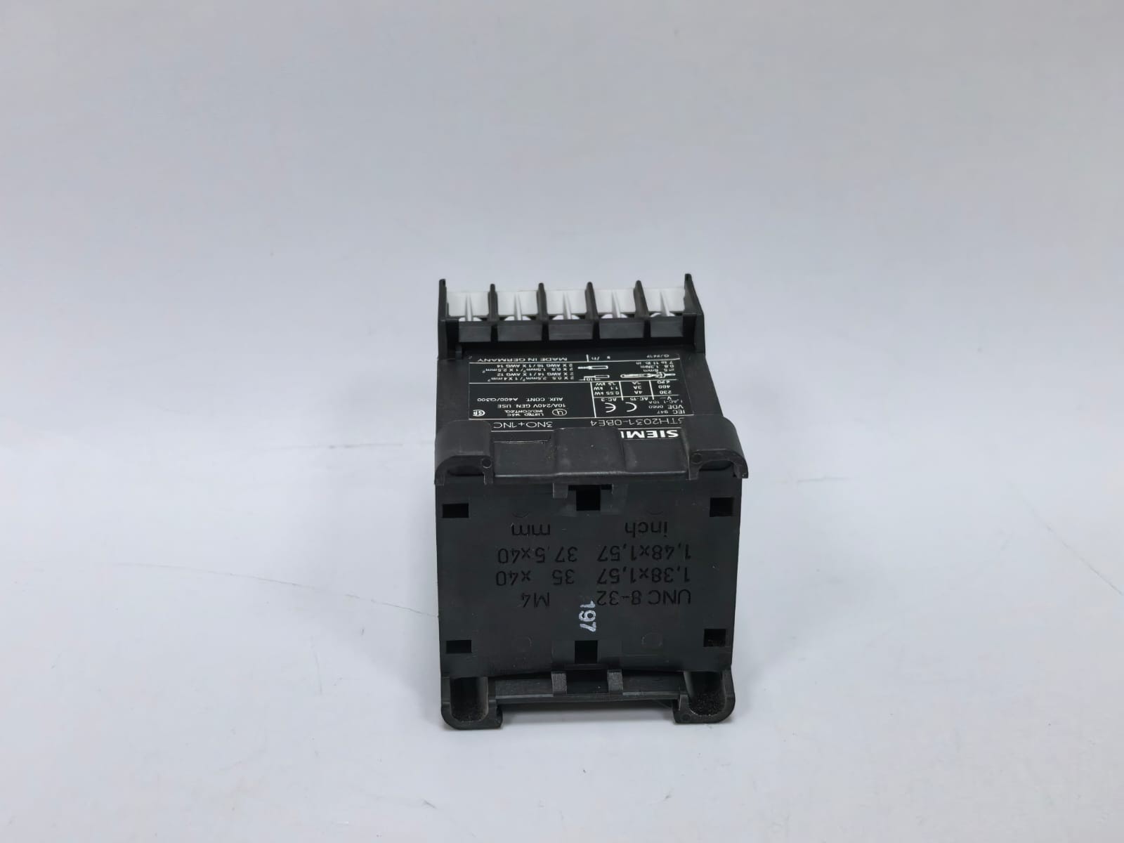 Siemens 3TH2031-0BE4 SIEMENS 3TH2031-0BE4 CONTROL RELAY 8
