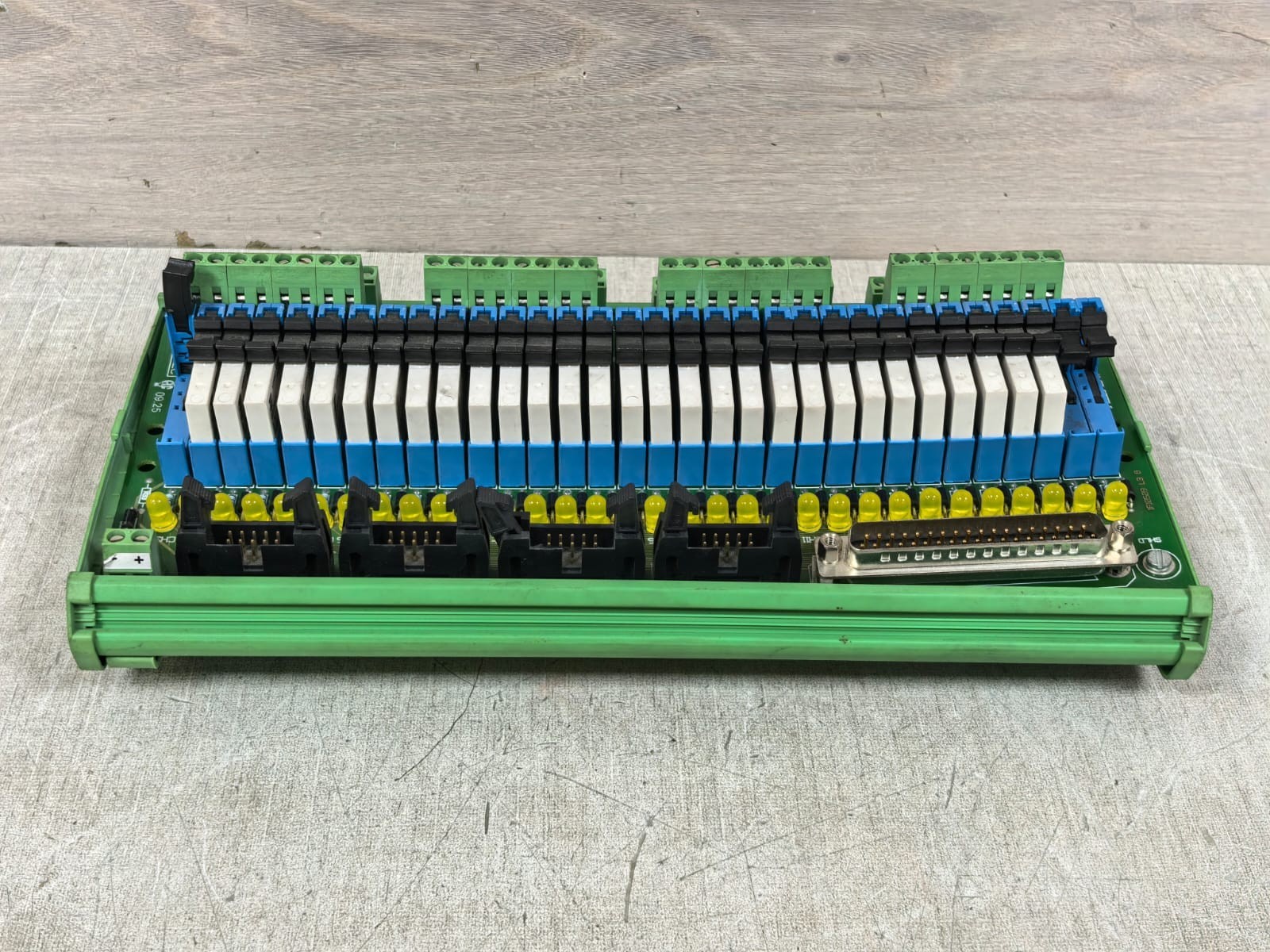 FIRELEC INT-DO-32R-STD-ST 1F10508 REV CB FIRELEC INT-DO-32R-STD-ST 1F10508 REV CB INDUSTRIAL INTERFACE BOARD 6