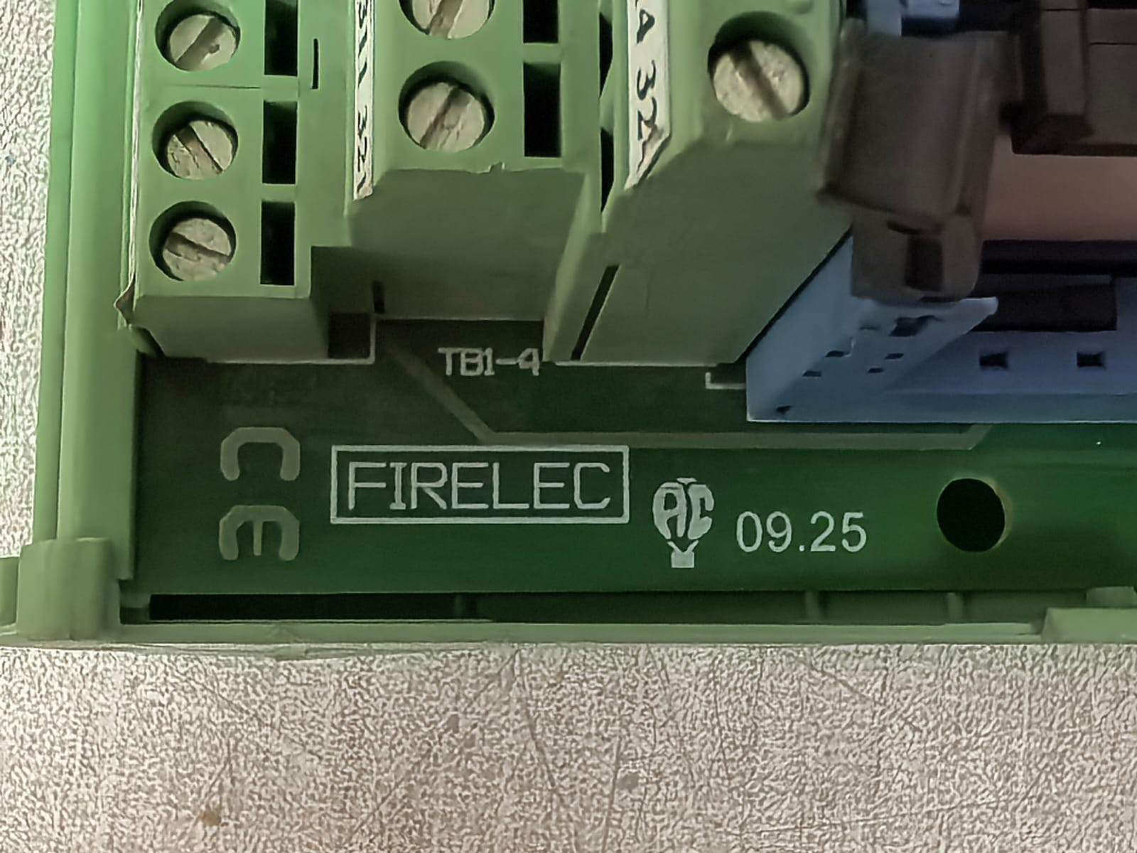 FIRELEC INT-DO-32R-STD-ST 1F10508 REV CB FIRELEC INT-DO-32R-STD-ST 1F10508 REV CB INDUSTRIAL INTERFACE BOARD 8