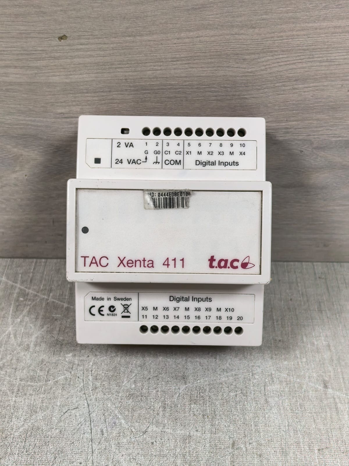 TAC 411 0-073-0201-1 VER 1.04 TAC XENTA 411 0-073-0201-1 VER 1.04 DIGITAL INPUT W/ BASE 2