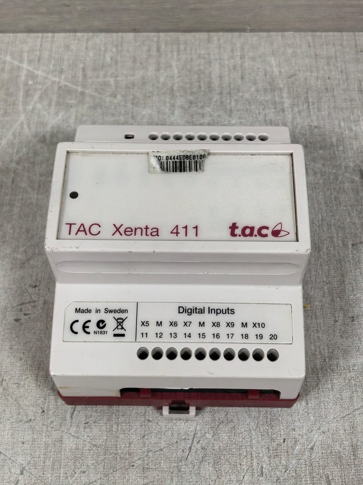 TAC 411 0-073-0201-1 VER 1.04 TAC XENTA 411 0-073-0201-1 VER 1.04 DIGITAL INPUT W/ BASE 9