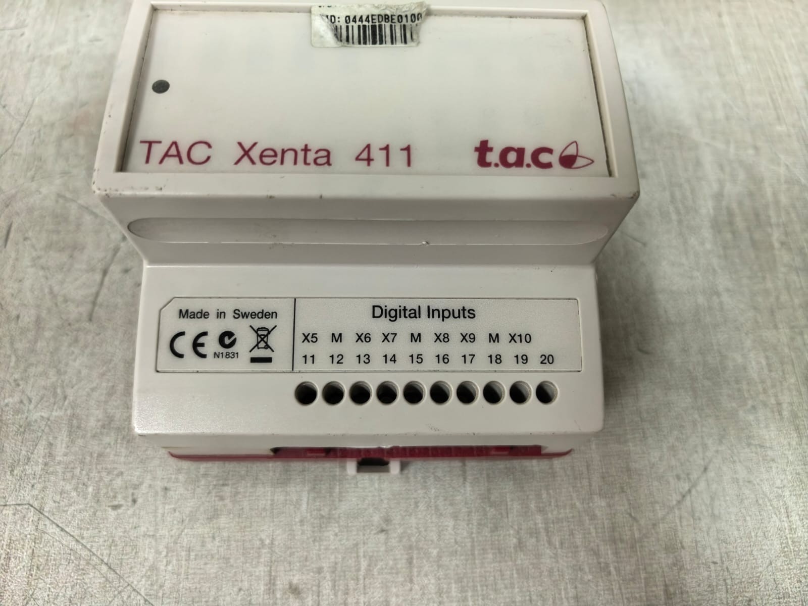 TAC 411 0-073-0201-1 VER 1.04 TAC XENTA 411 0-073-0201-1 VER 1.04 DIGITAL INPUT W/ BASE 10
