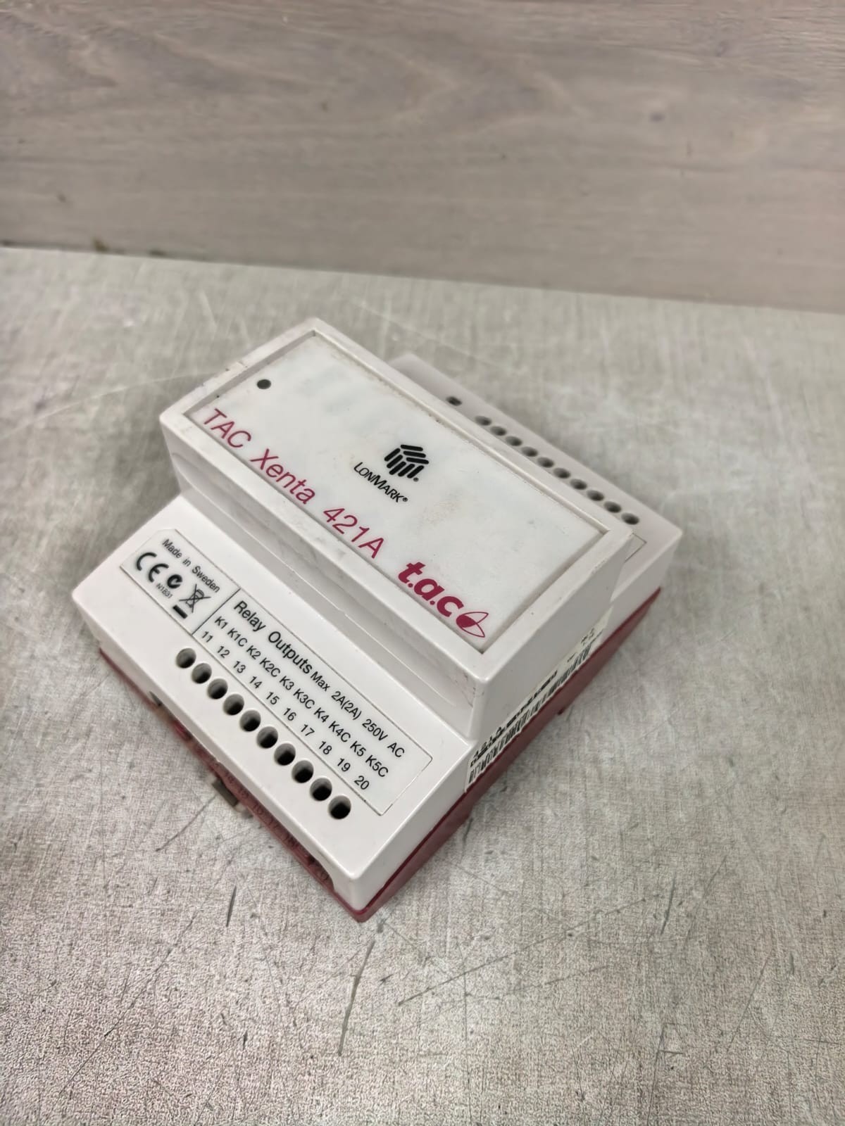 TAC 421A 073-0245-0 VER 1.14 TAC XENTA 421A 073-0245-0 VER 1.14 HW 2RELAY OUTPUTS 250VAC 4