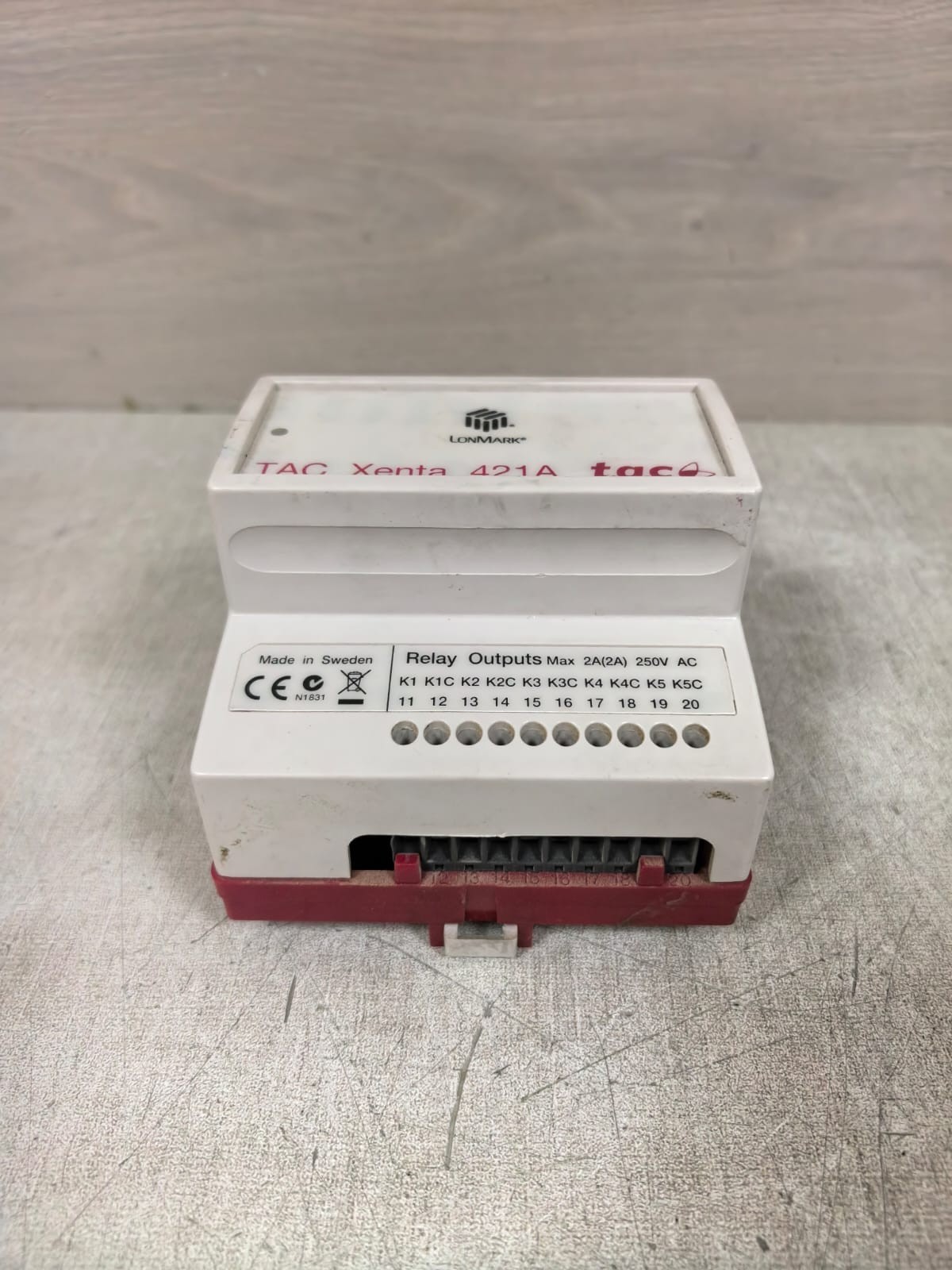 TAC 421A 073-0245-0 VER 1.14 TAC XENTA 421A 073-0245-0 VER 1.14 HW 2RELAY OUTPUTS 250VAC 7