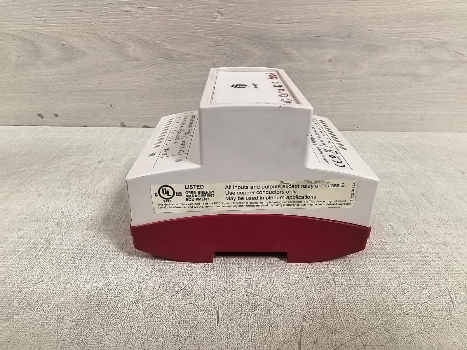 TAC 421A 073-0245-0 VER 1.14 TAC XENTA 421A 073-0245-0 VER 1.14 HW 2RELAY OUTPUTS 250VAC 8