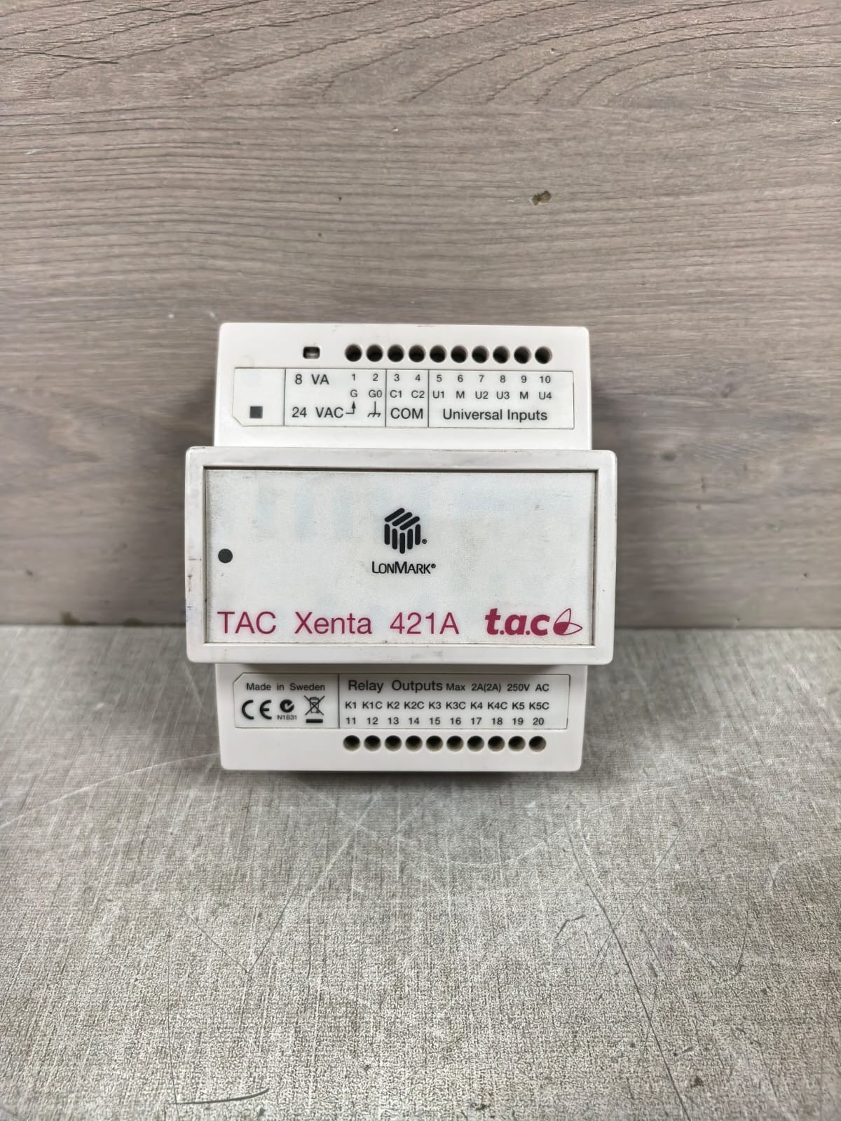 TAC XENTA 421A 073-0245-0 VER 1.14 HW 2RELAY OUTPUTS 250VAC