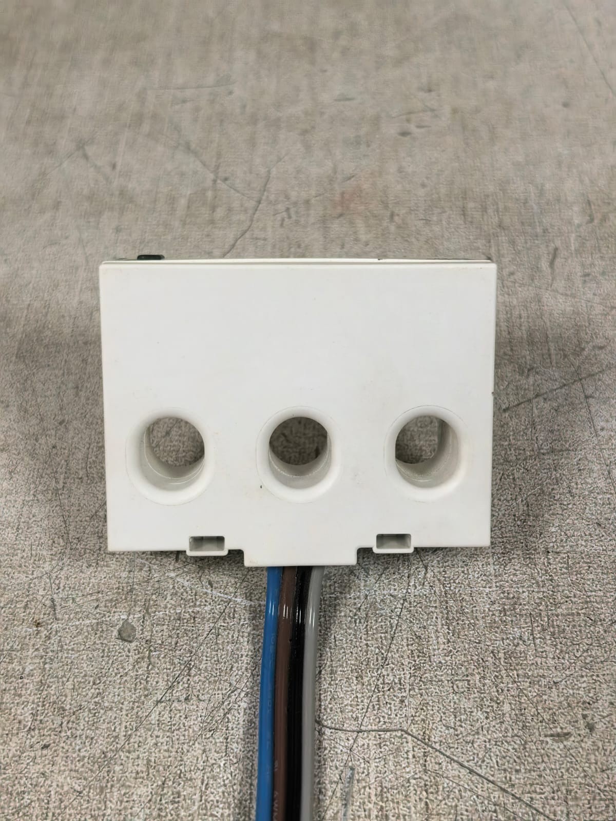 Schneider Electric A9MEM1572 SCHNEIDER ELECTRIC A9MEM1572 POWERTAG-ACTI9P63 3PN BOTTOM 6