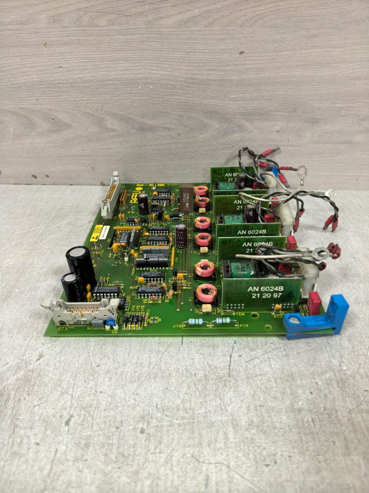 REFU ELEKTRONIK WS6010.2800SP00 REFU ELEKTRONIK WS6010.2800SP00 CIRCUIT BOARD 3